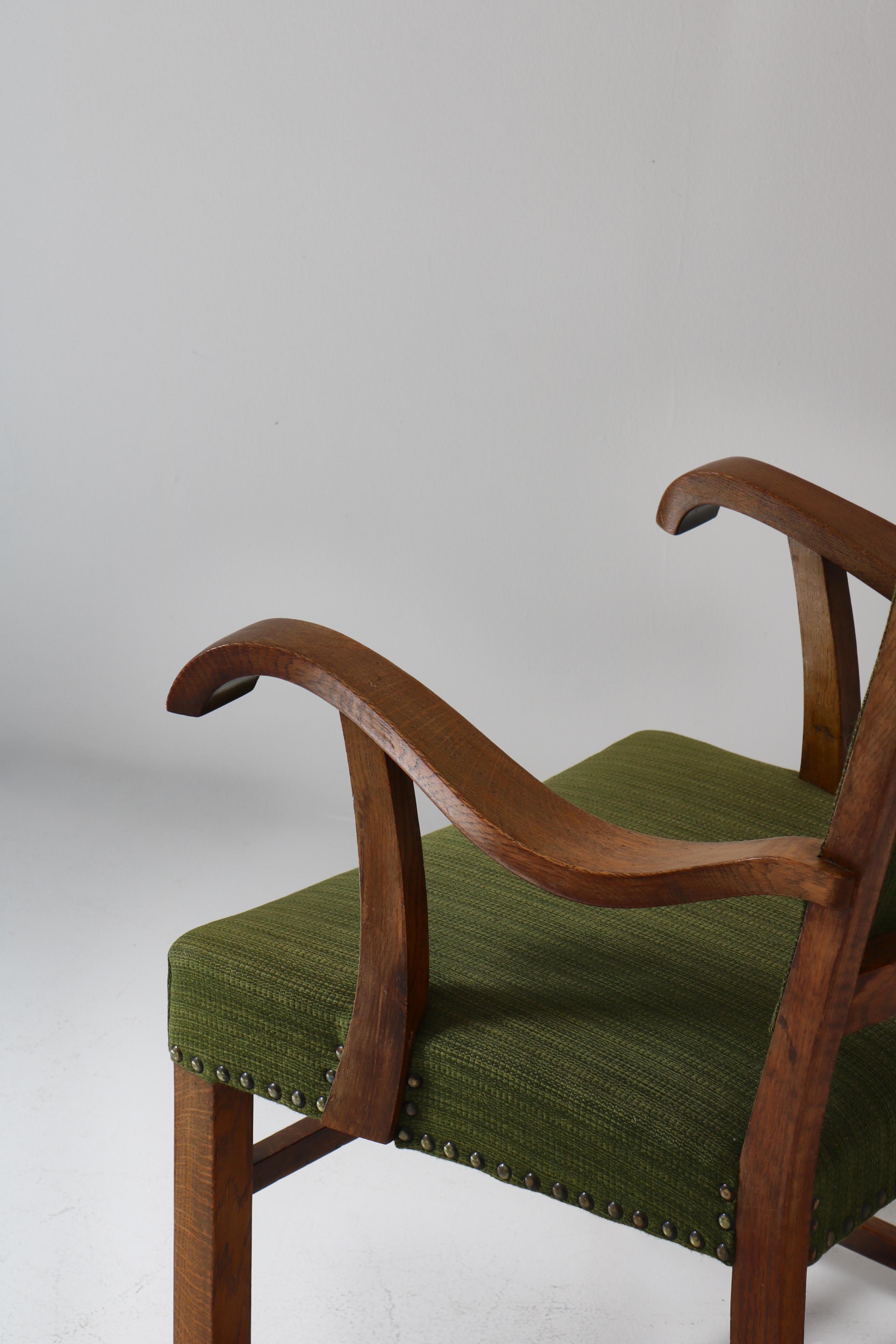 Danish Modern Armchair in Solid Oak by Cabinetmaker S. Thrane, Denmark, 1940s For Sale 3