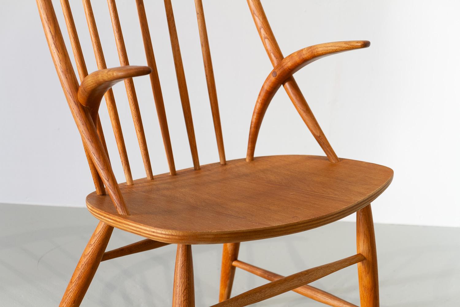 Dänischer Moderner Sessel IW2 in Eiche von Illum Wikkelsø, 1960er Jahre. im Angebot 2