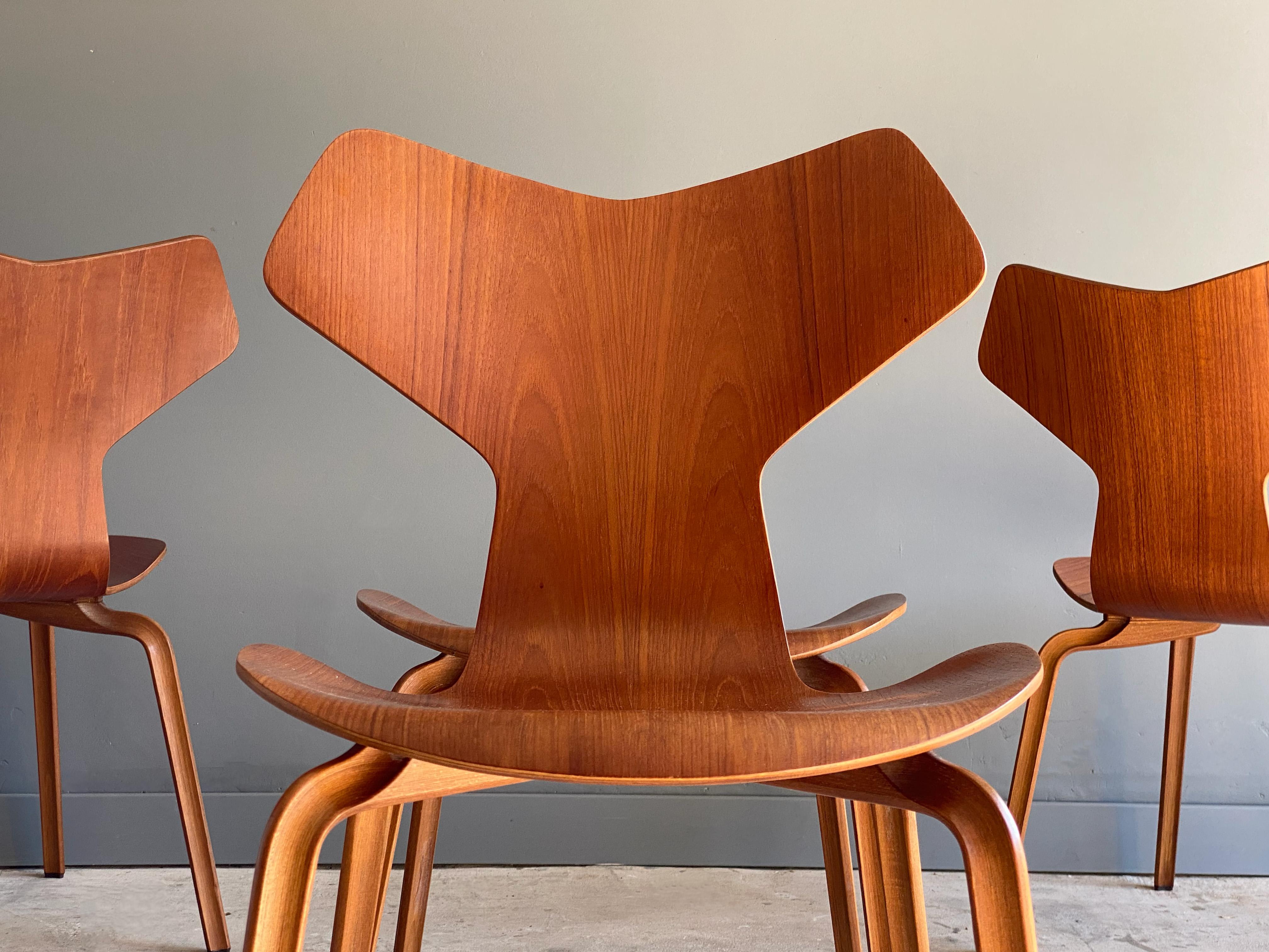 Mid-20th Century Danish Modern Arne Jacobsen “Grand Prix” Chairs Mid Century