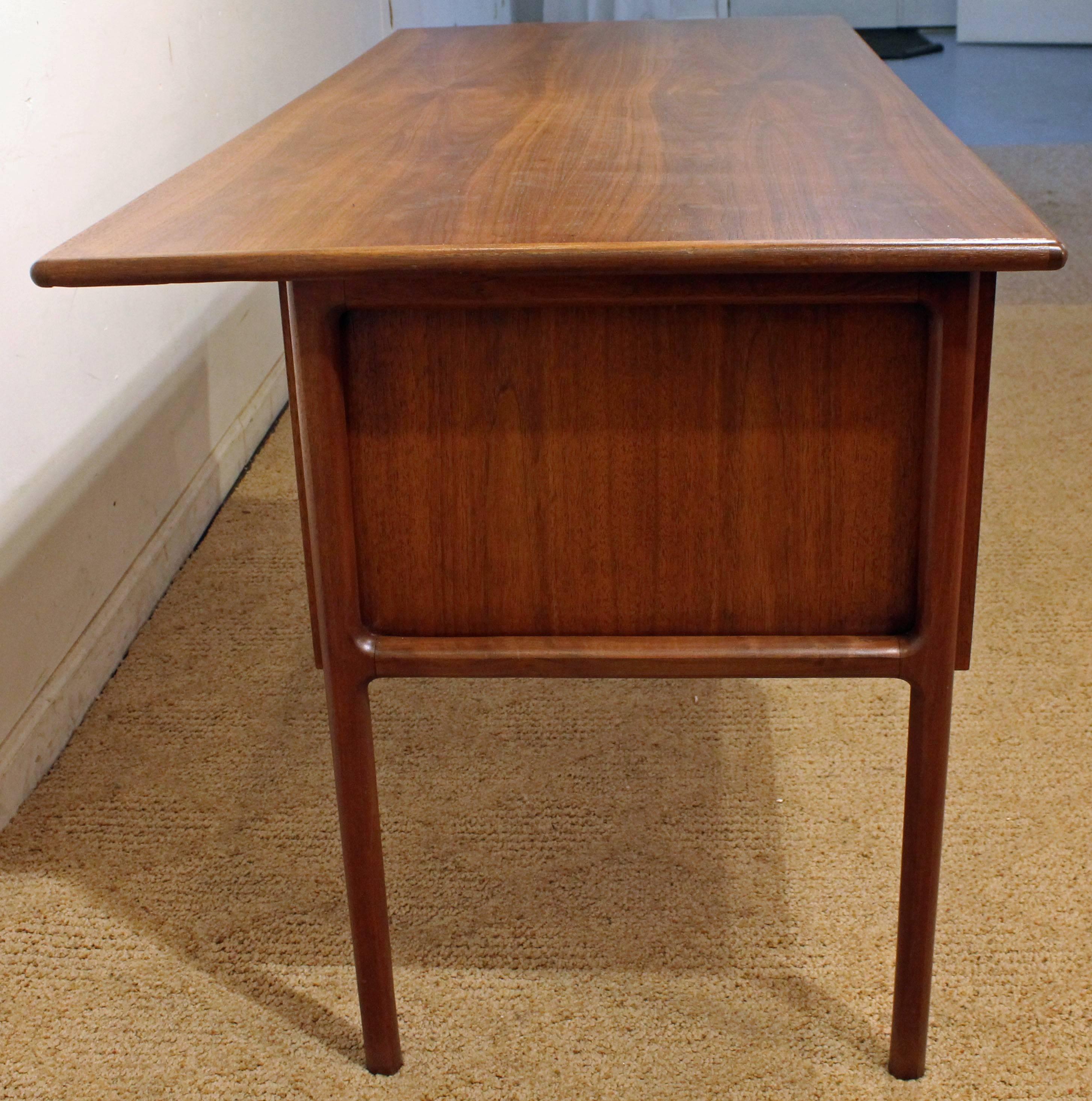 Mid-20th Century Danish Modern Arne Vodder Style Teak Desk