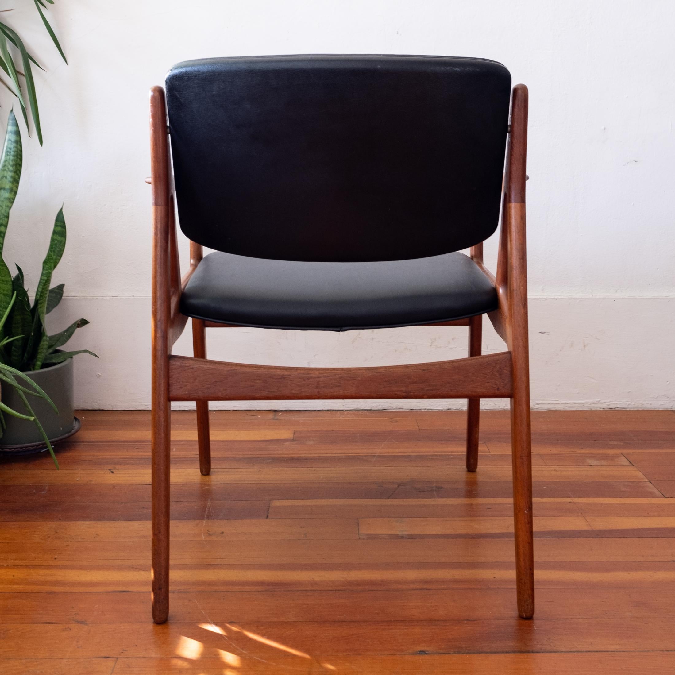 Danish Modern Arne Vodder Vamo Ella Teak Chair 4