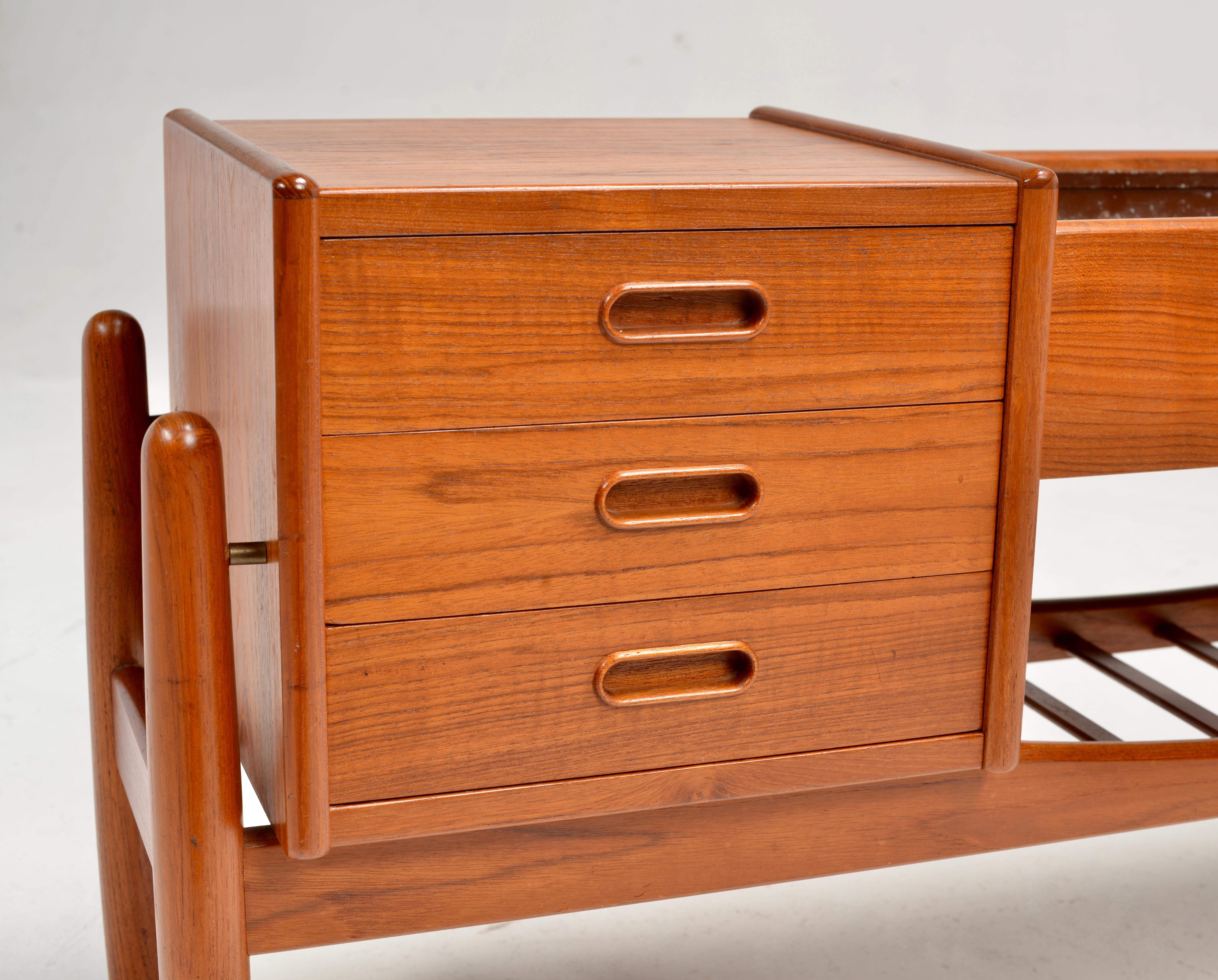 Mid-Century Modern Jardinière danoise moderne Arne Wahl Iversen modèle n° 36 en vente