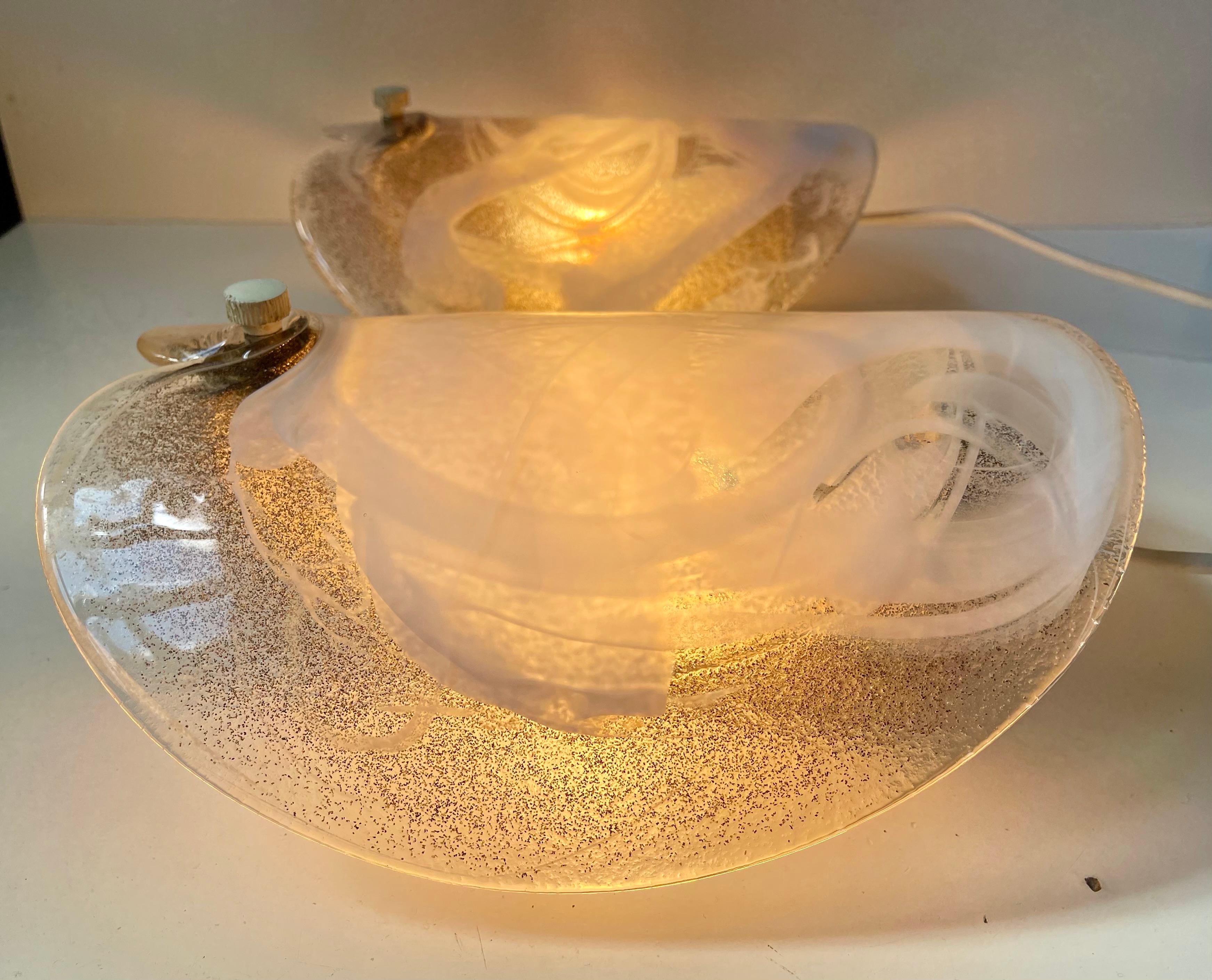 Apliques daneses de vidrio artístico moderno de Per Lütken para Holmegaard, años 70 Hecho a mano en venta