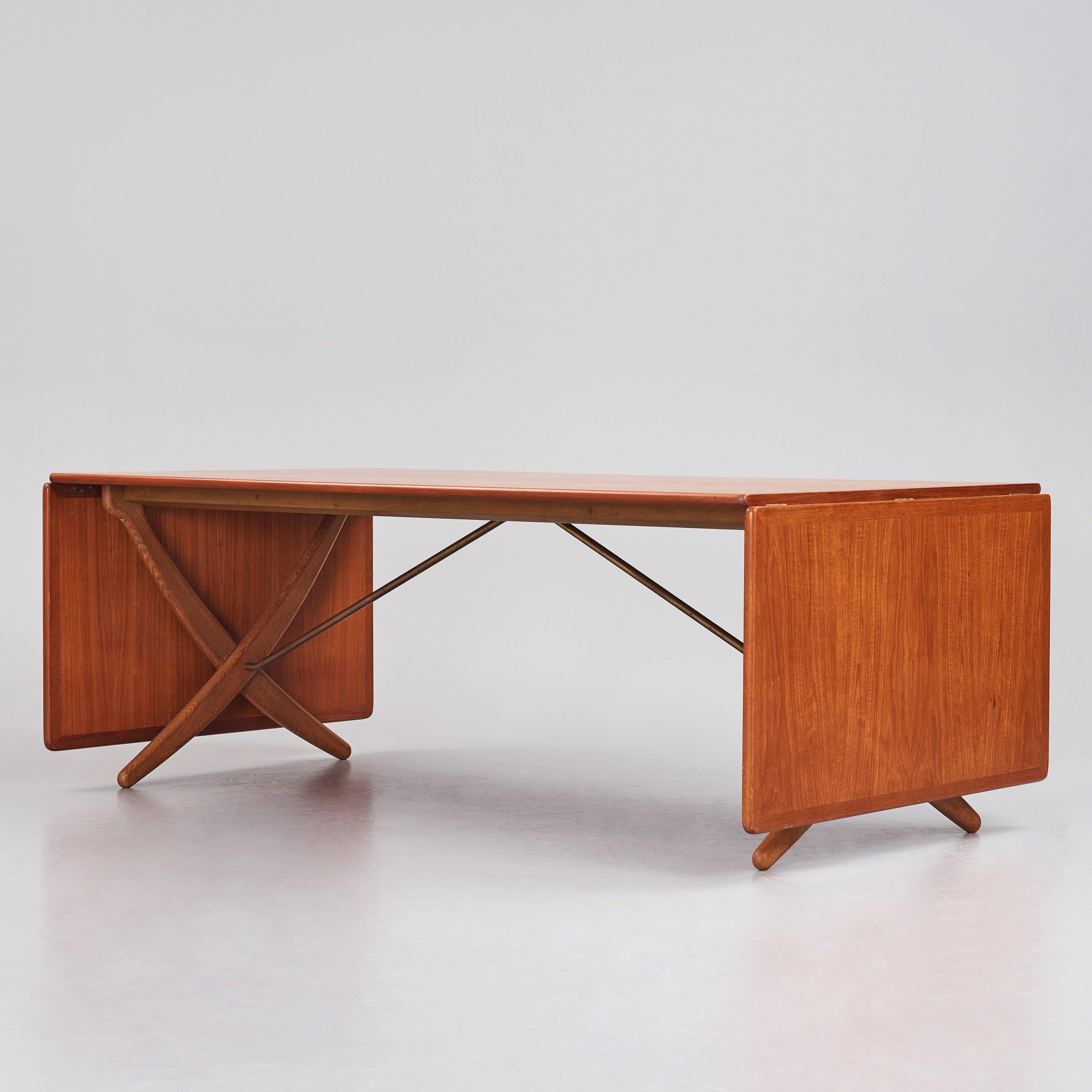Scandinavian Modern Danish Modern AT-304 Sawhorse table by Hans Wegner For Sale