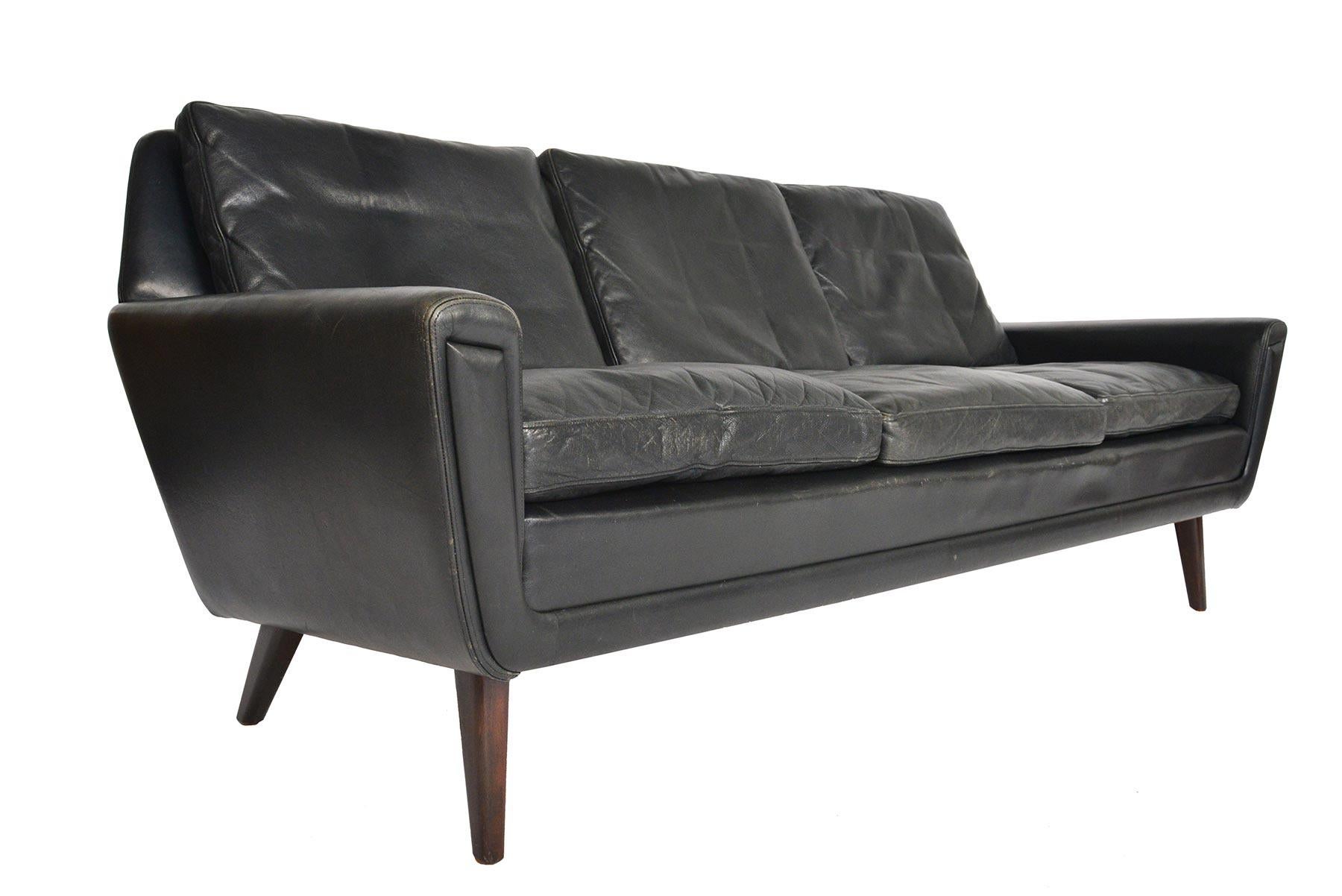 Danish Modern Atomic Black Leather Three-Seat Sofa In Excellent Condition In Berkeley, CA