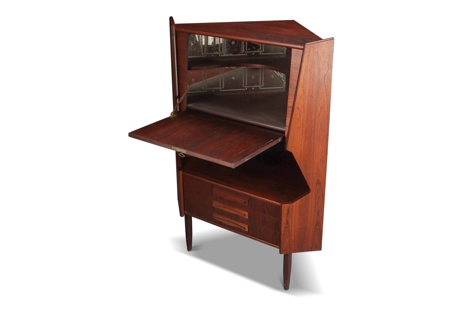 Mid-Century Modern Danish Modern Atomic Corner Unit in Rosewood For Sale