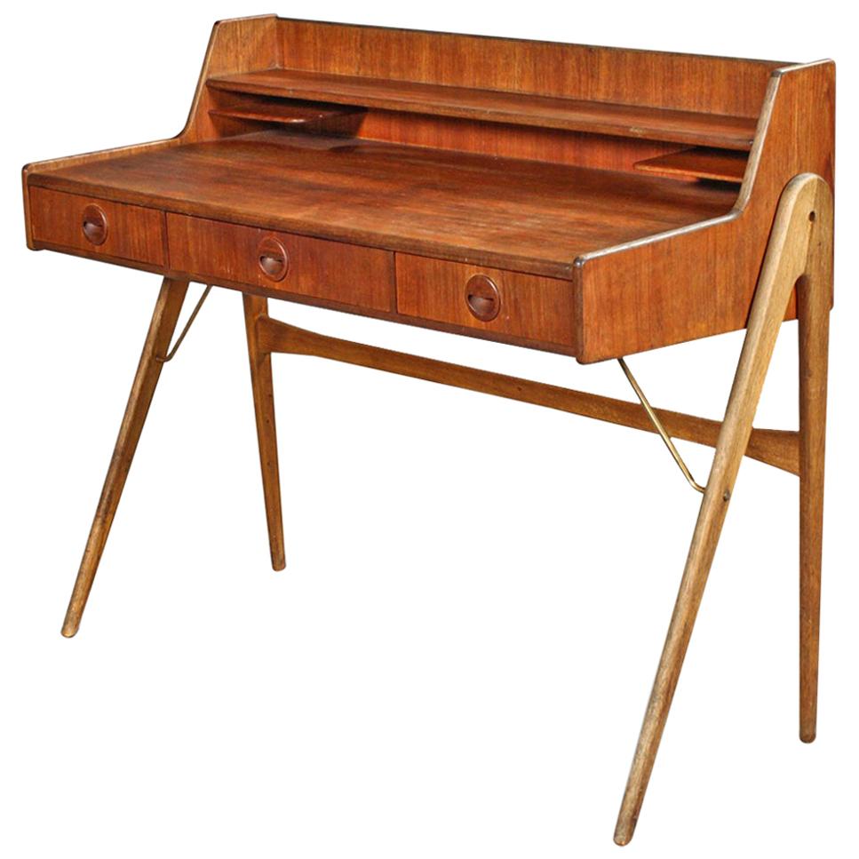 Danish Modern Atomic Teak + Oak Desk For Sale