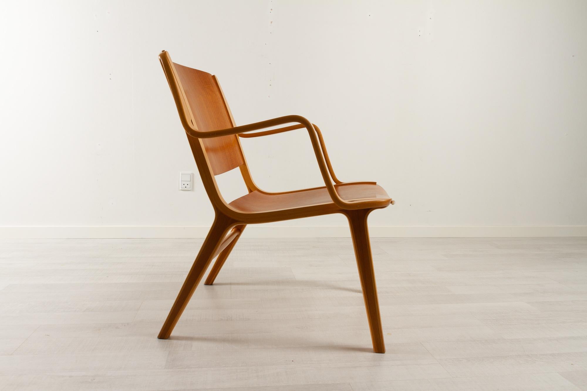Danish Modern Axe Chair by Hvidt & Mølgaard, 1960s In Good Condition In Asaa, DK