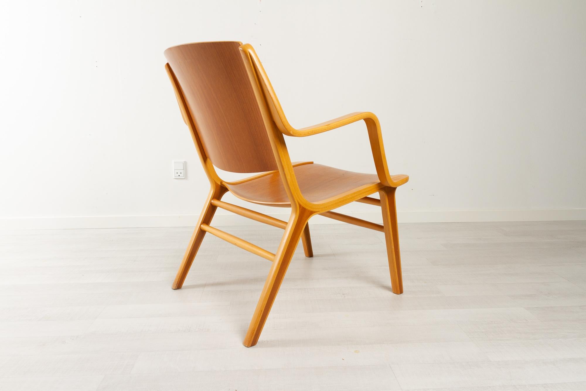 Mid-20th Century Danish Modern Axe Chair by Hvidt & Mølgaard, 1960s