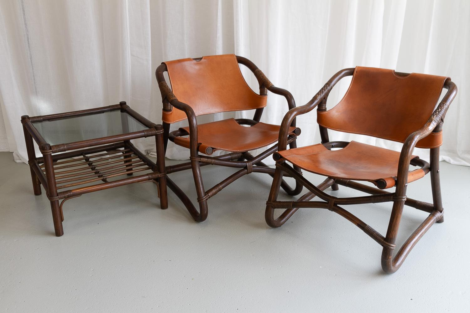 Danish Modern Bamboo and Leather Lounge Chairs & Table by Horsnæs, 1960s. For Sale 10