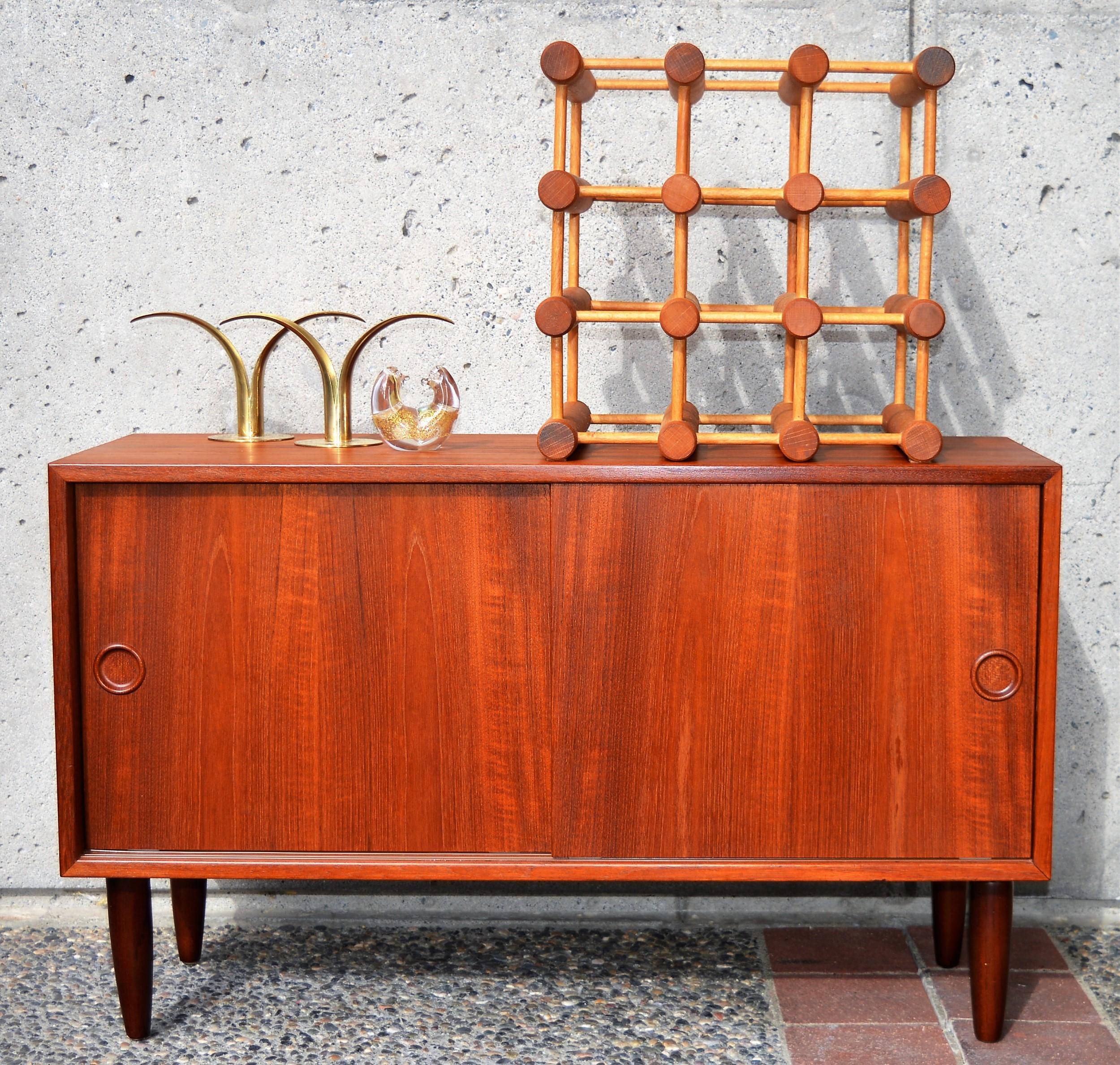 beech wine racks