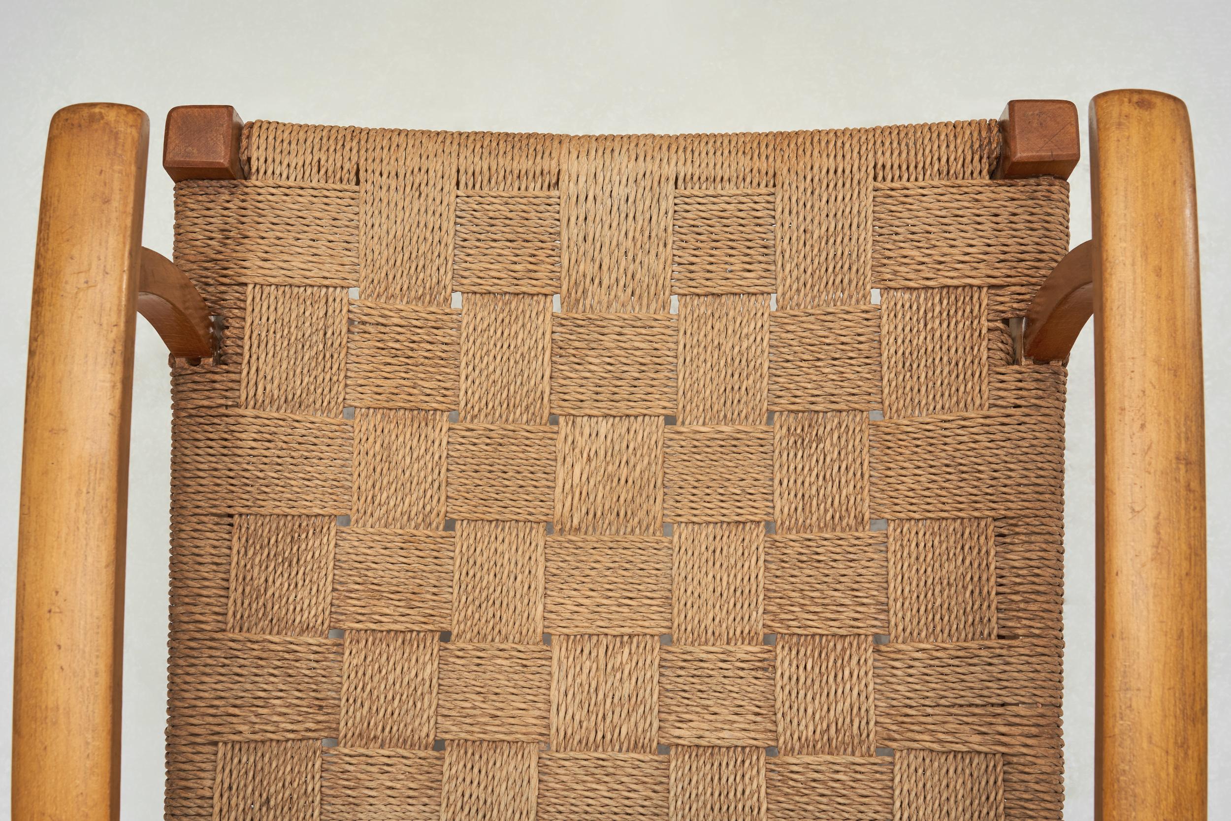 Poltrona moderna danese in beeche con seduta intrecciata, Danimarca, 1950 ca. in vendita 2