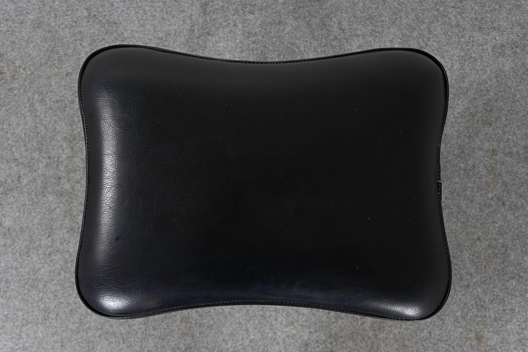 Danish Modern Beech Footstool In Good Condition For Sale In VANCOUVER, CA