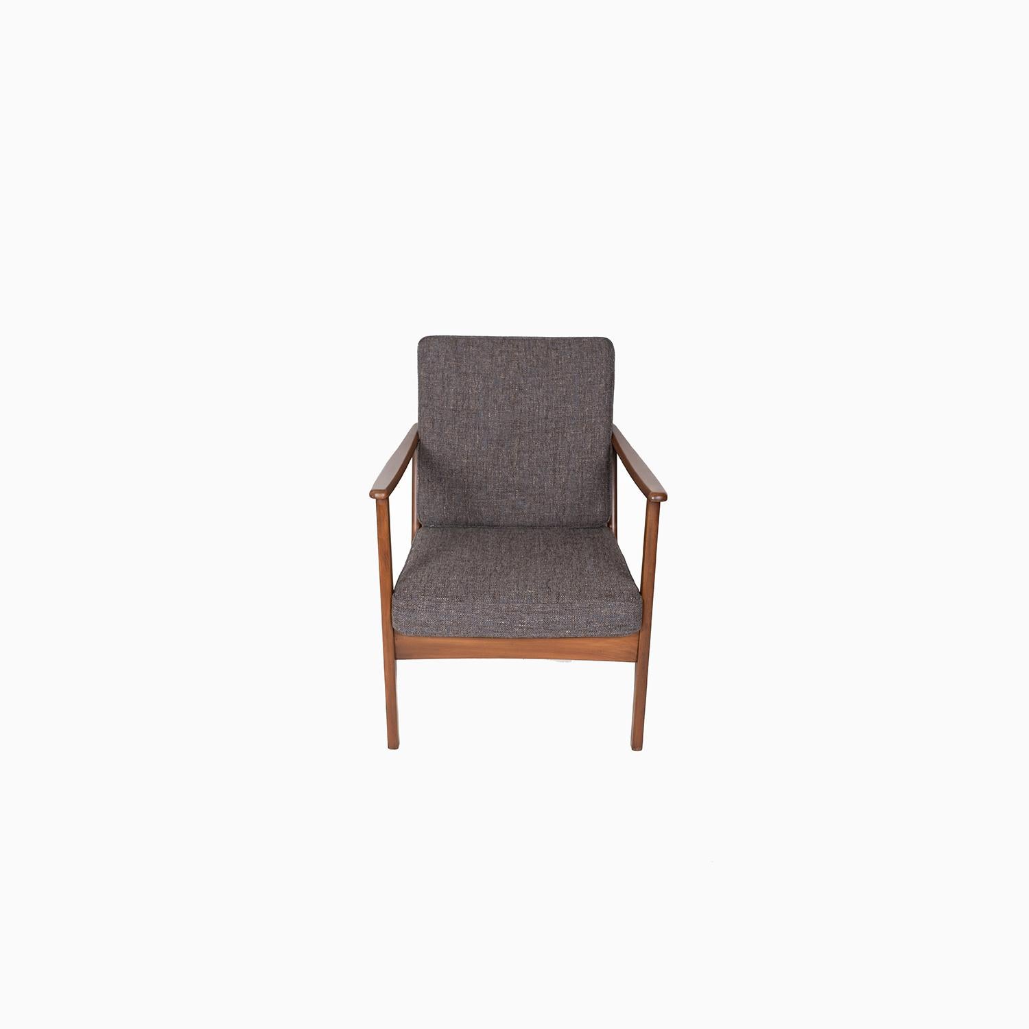 Scandinavian Modern Danish Modern Beech Framed Lounge Chair