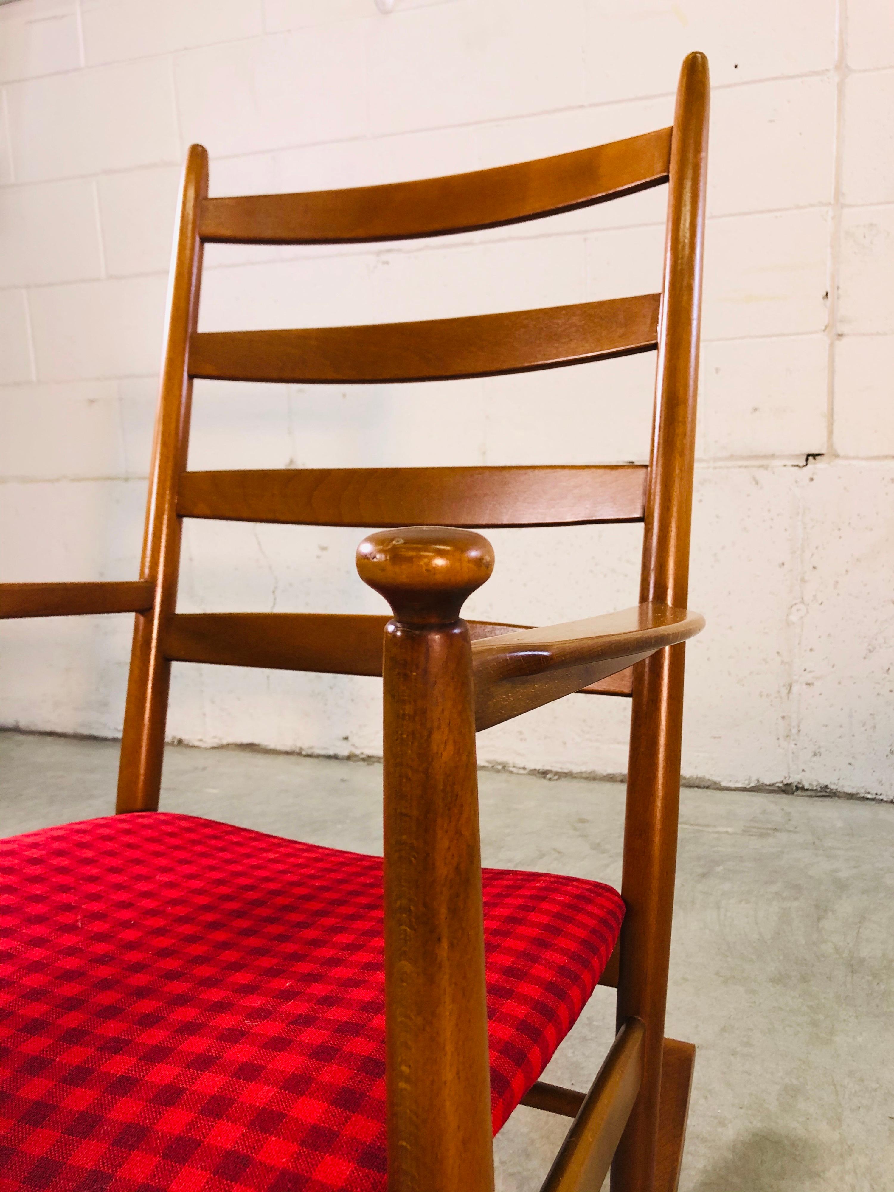 Danish Modern Beechwood Rocking Chair by Niels Eilersen For Sale 1