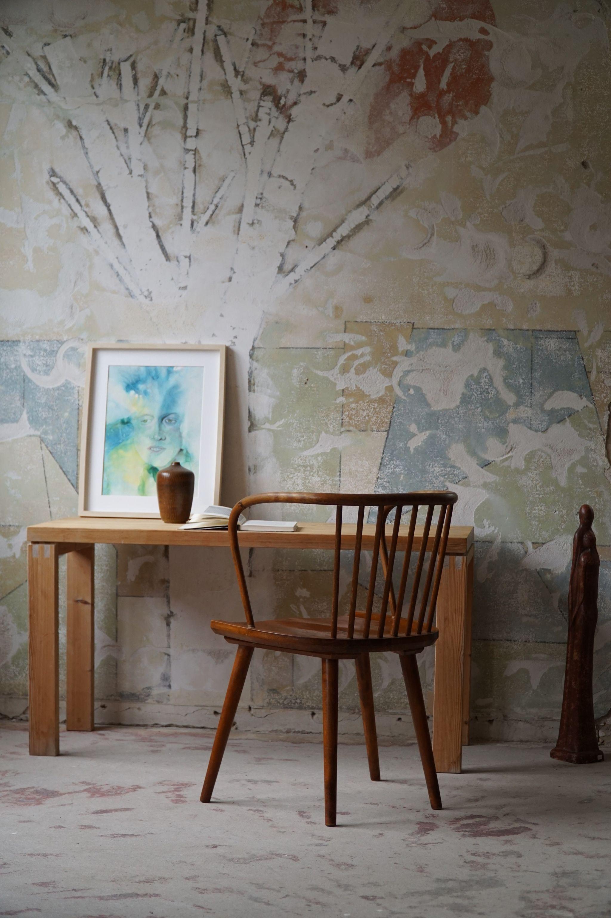 Danish modern bentwood armchair in beech, in the style of Karl Schrøder, made in 1950s.

Such a sculptural piece in a good vintage condition.