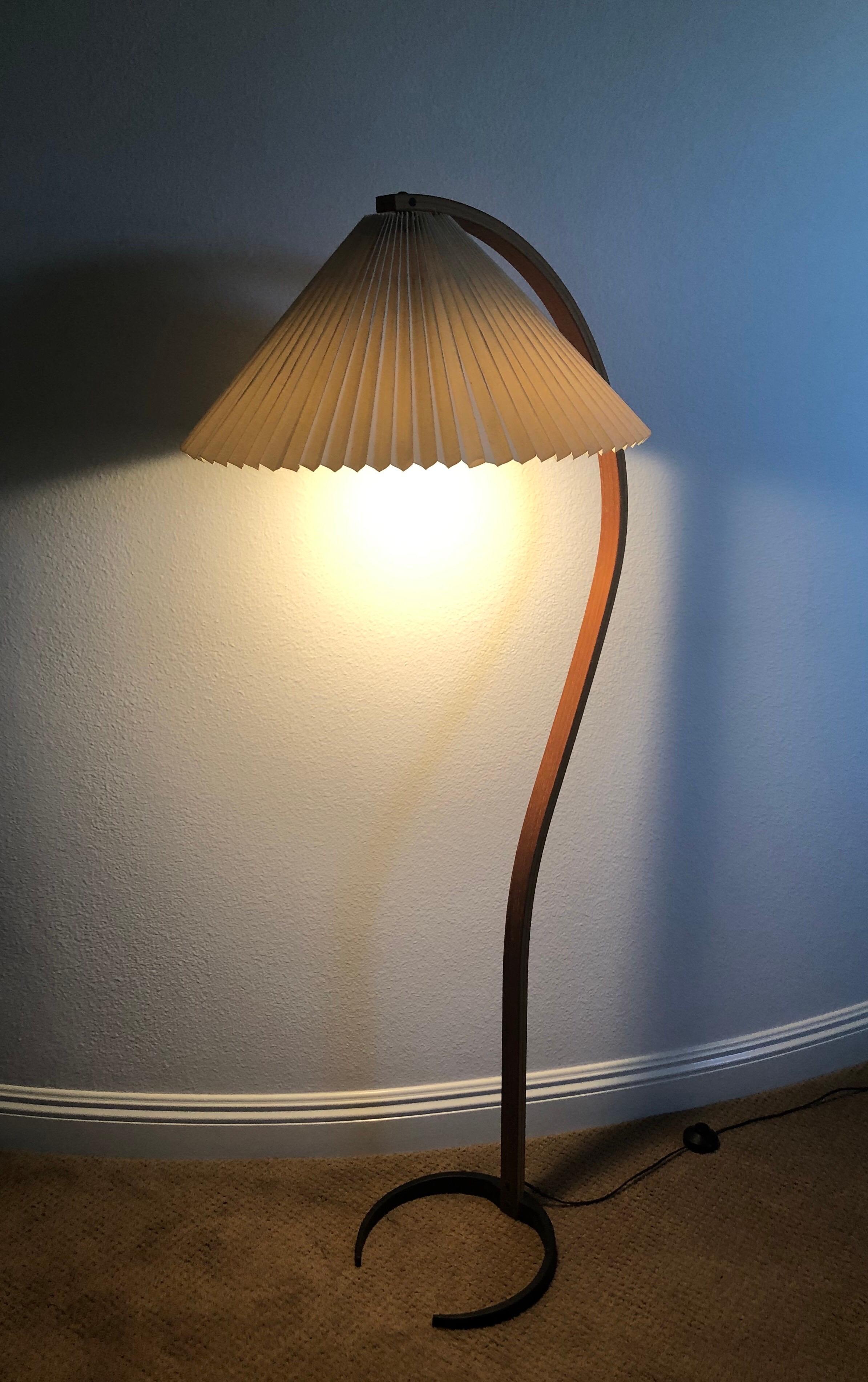 bentwood lamp