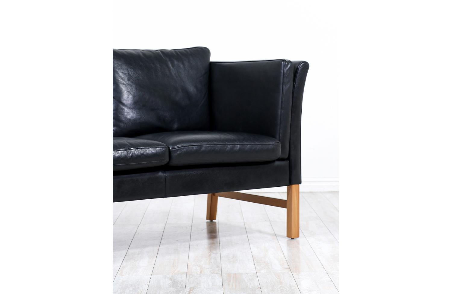 Danish Modern Black Leather 3-Seater Sofa by Svend Skipper 1