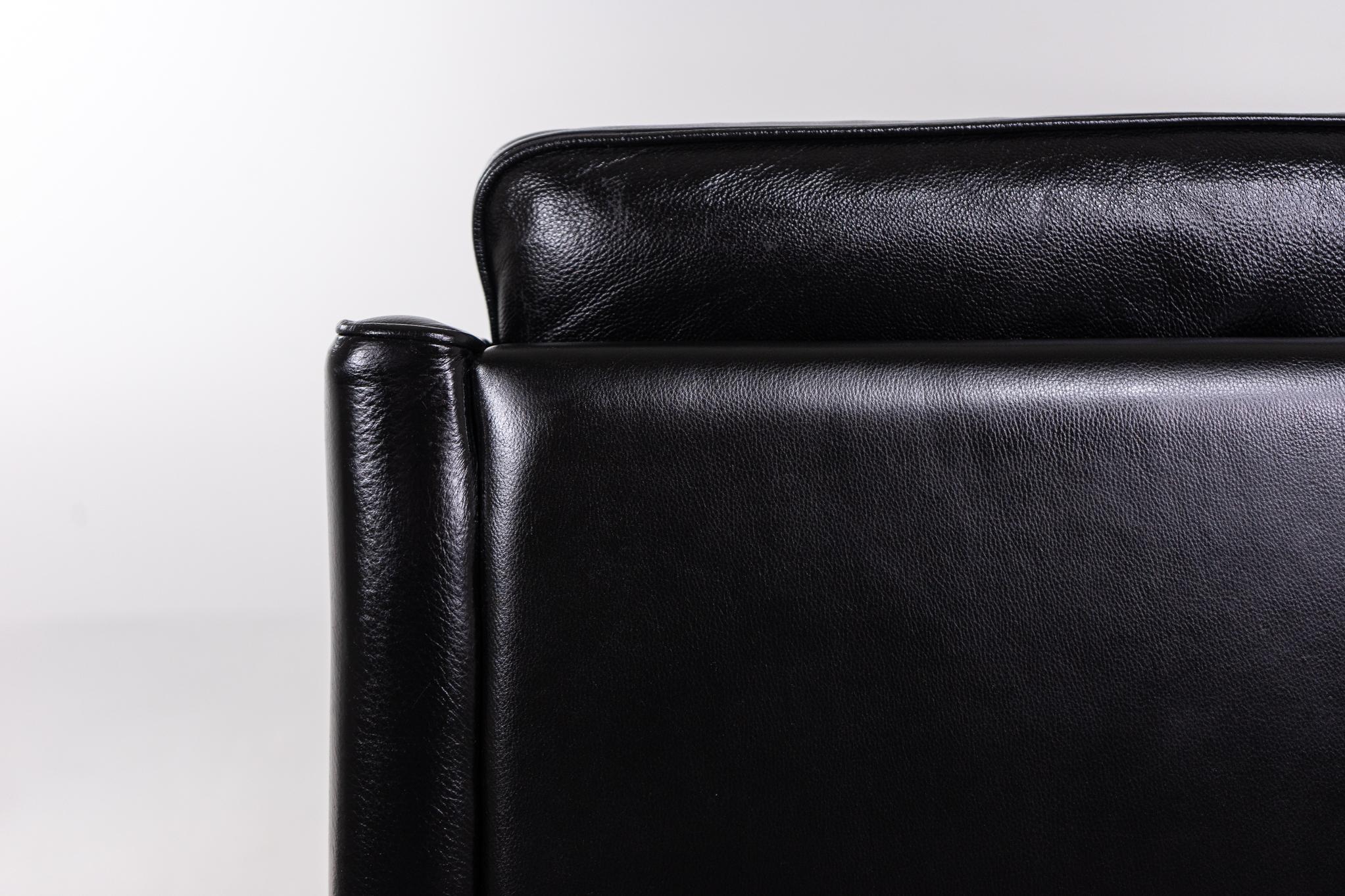 Danish Modern Black Leather Easy Chair For Sale 6