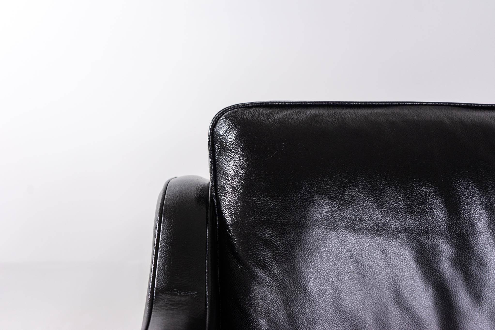Scandinavian Modern Danish Modern Black Leather Easy Chair For Sale