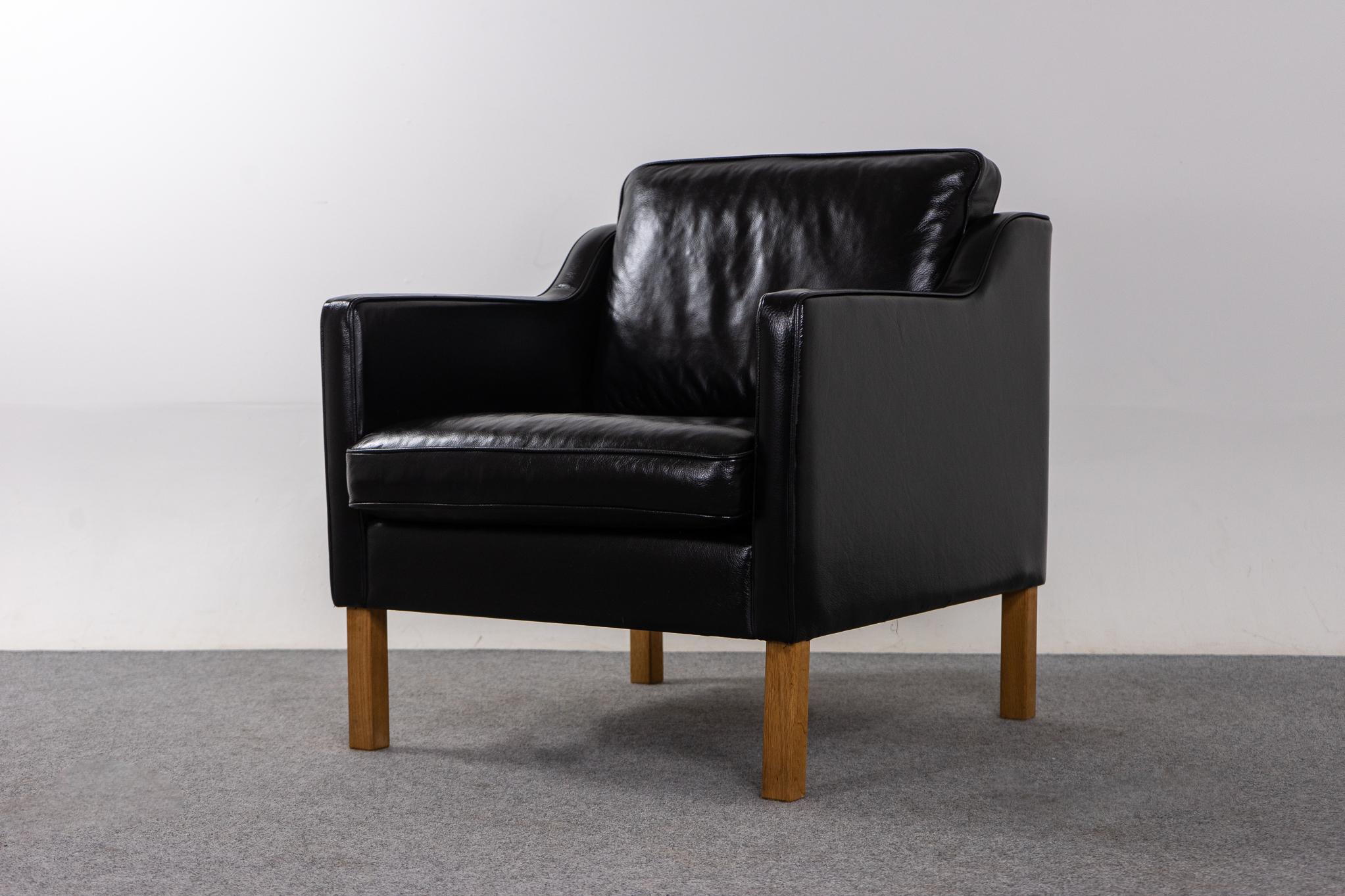 Danish Modern Black Leather Easy Chair For Sale 1