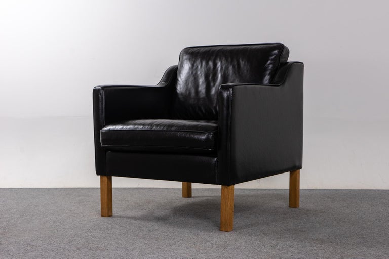 Danish Modern Black Leather Easy Chair For Sale at 1stDibs