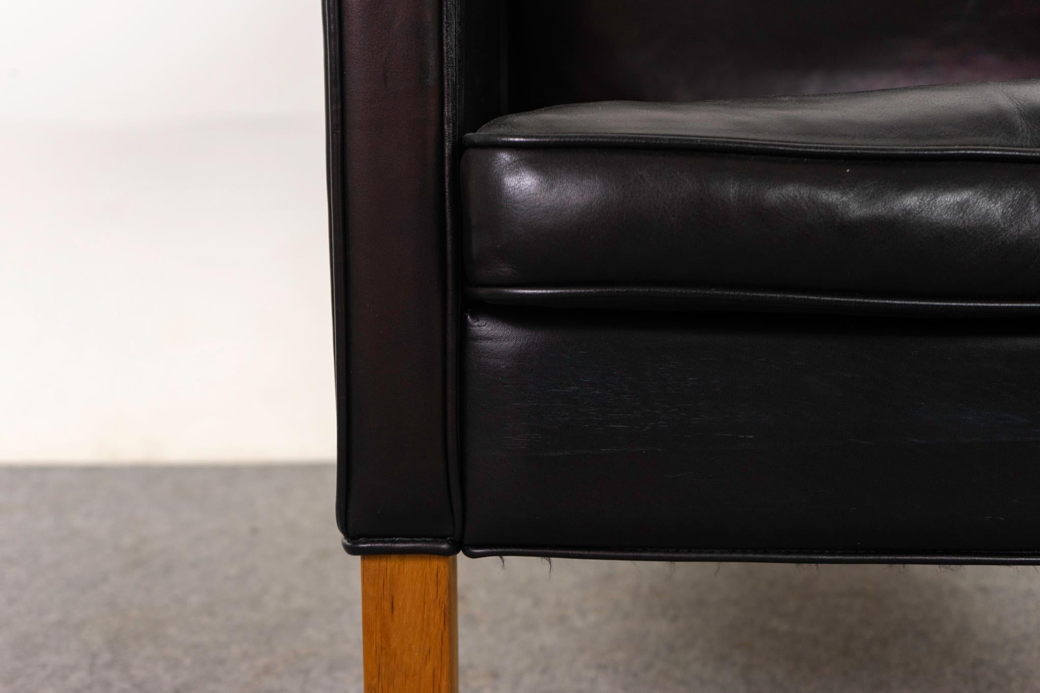 Mid-20th Century Danish Modern Black Leather Lounge Chair For Sale
