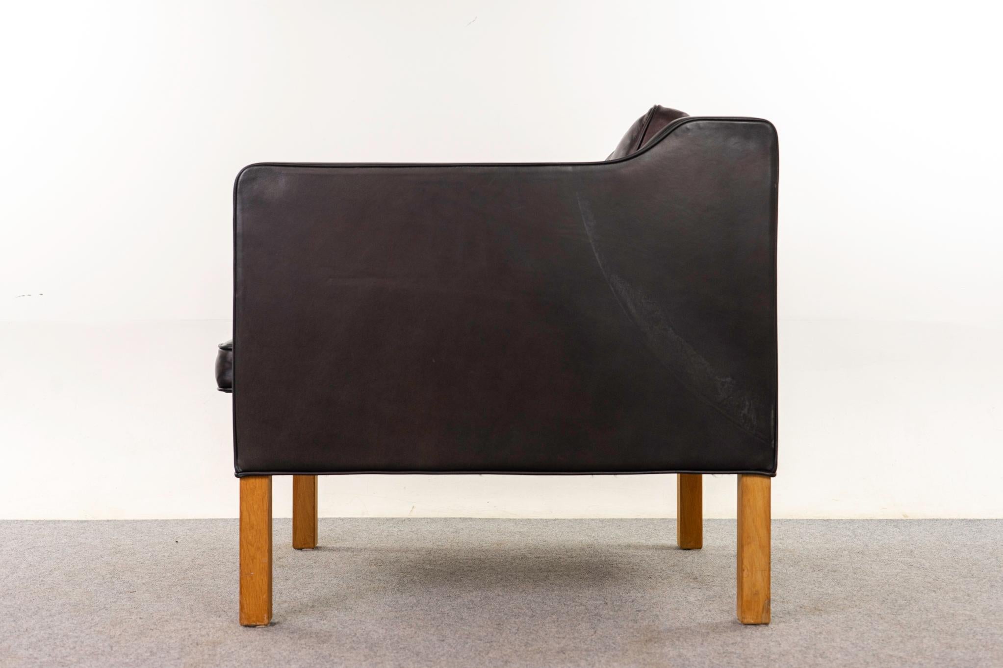 Danish Modern Black Leather Lounge Chair For Sale 3