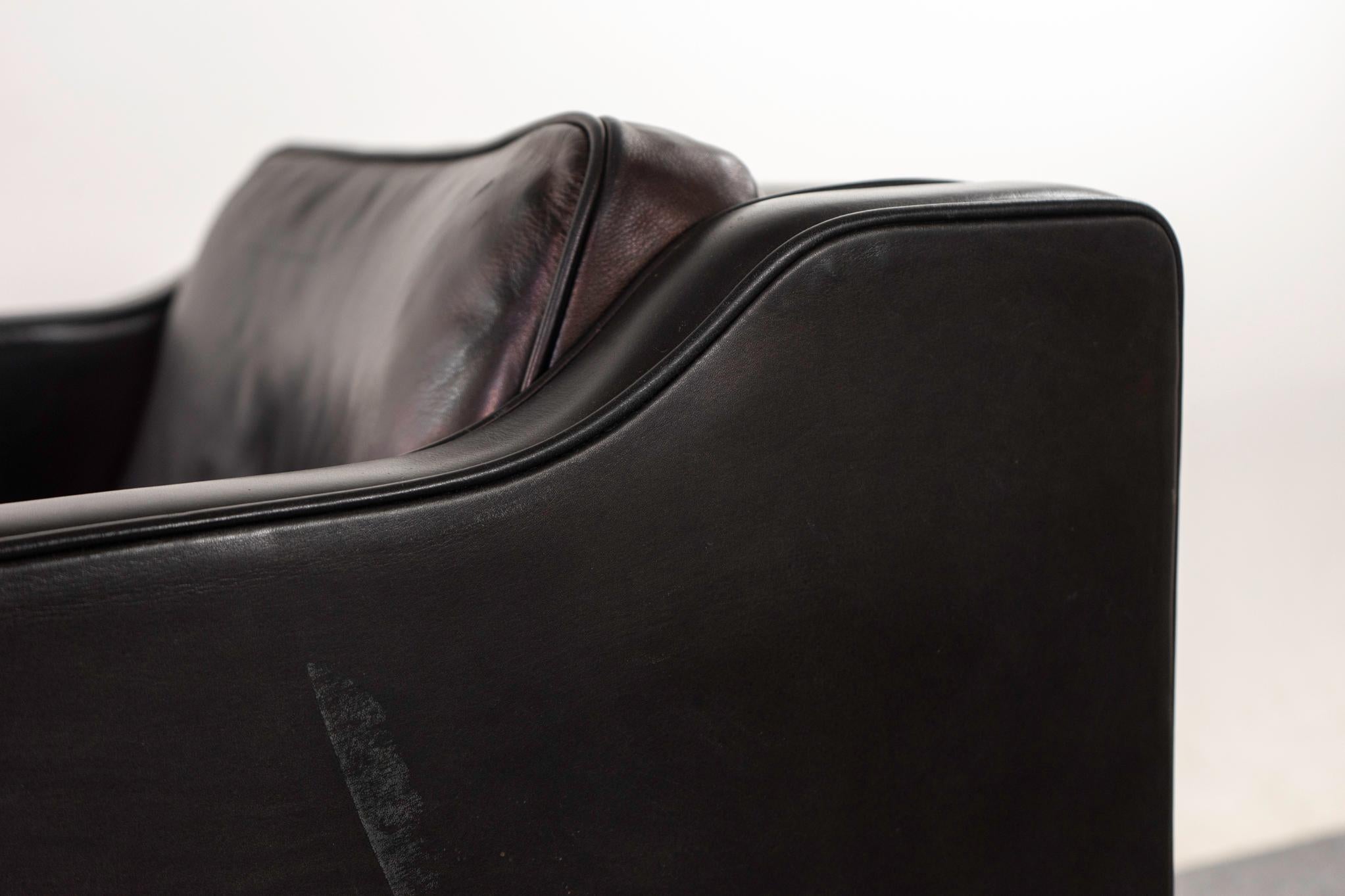 Danish Modern Black Leather Lounge Chair For Sale 4