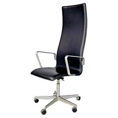 Silla de oficina moderna danesa Oxford negra de Arne Jacobsen para Fritz Hansen, 2004