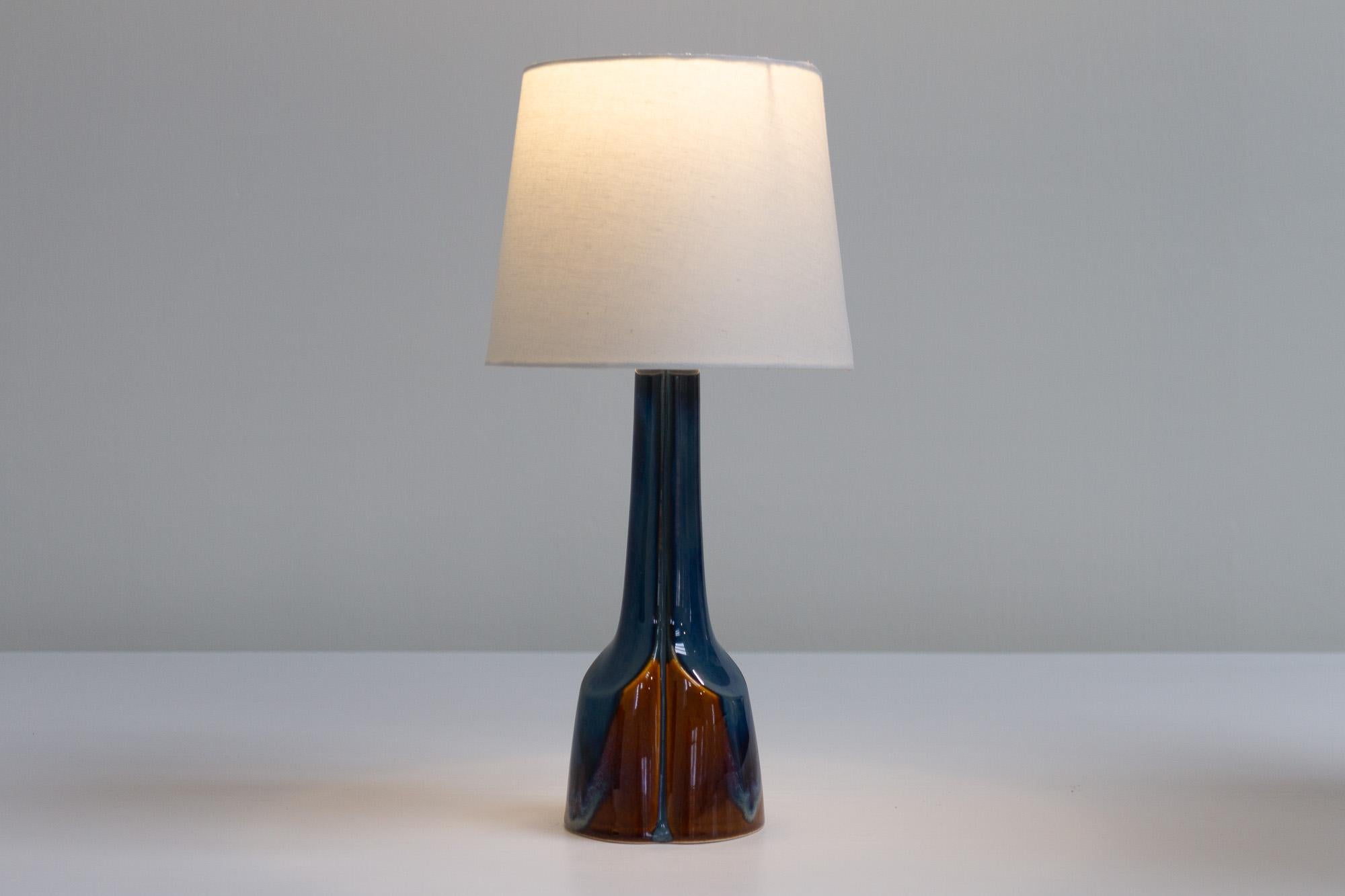 Danish Modern Blue/Brown Ceramic Table Lamp by E. Johansen for Søholm, 1960s. For Sale 3