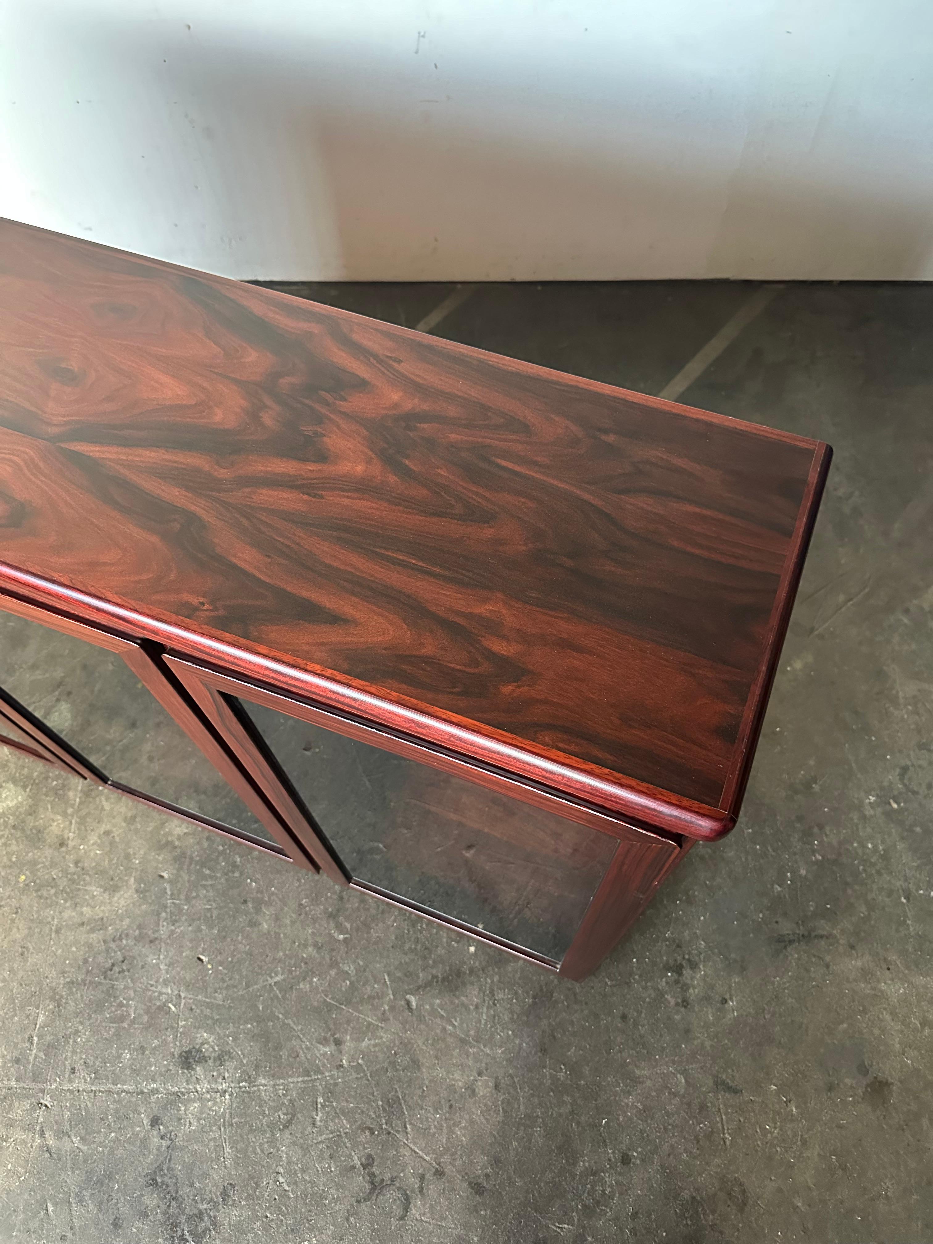 Danish Modern Bookcase Cabinet in Brazilian Rosewood 2