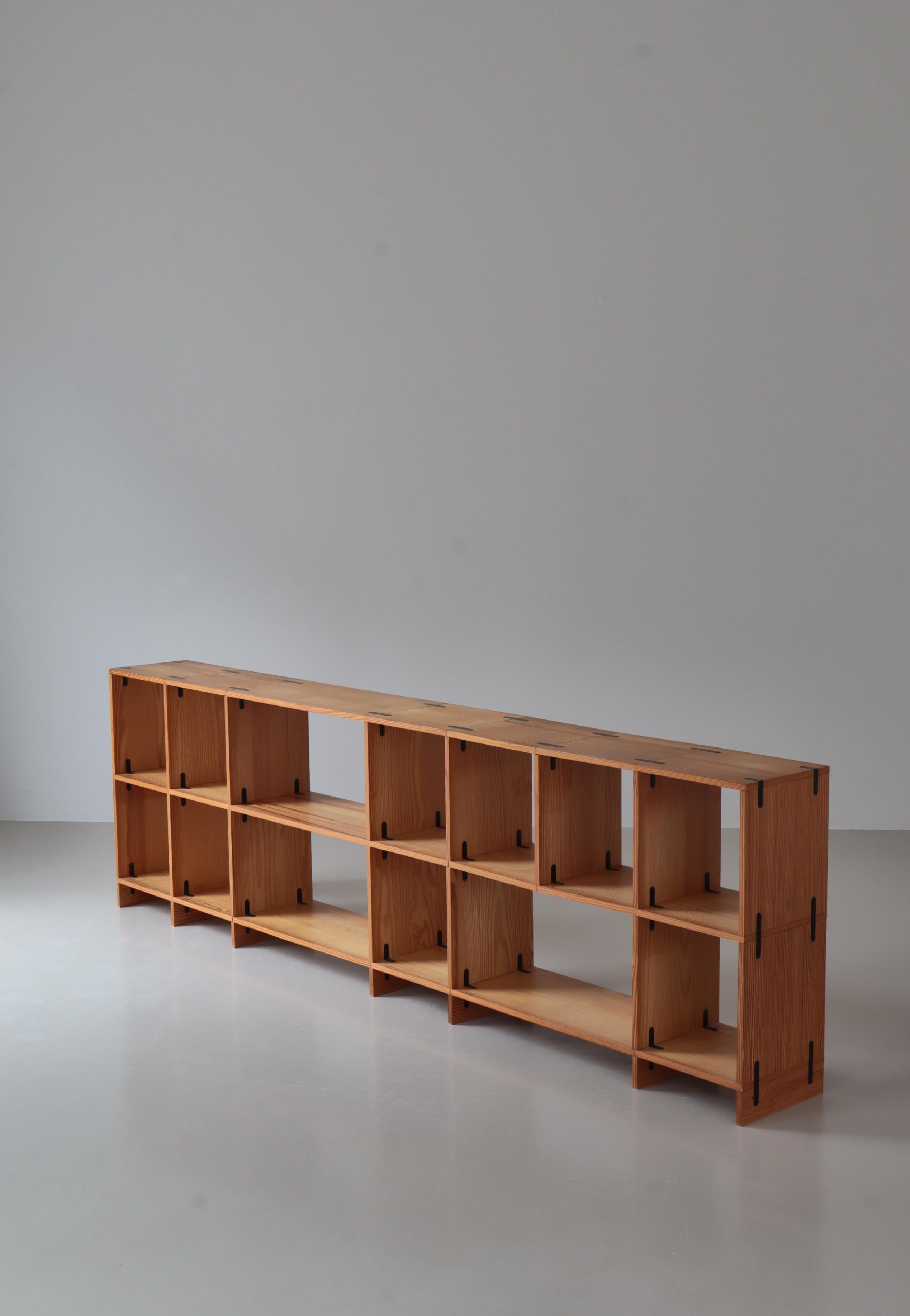 Libreria moderna danese 