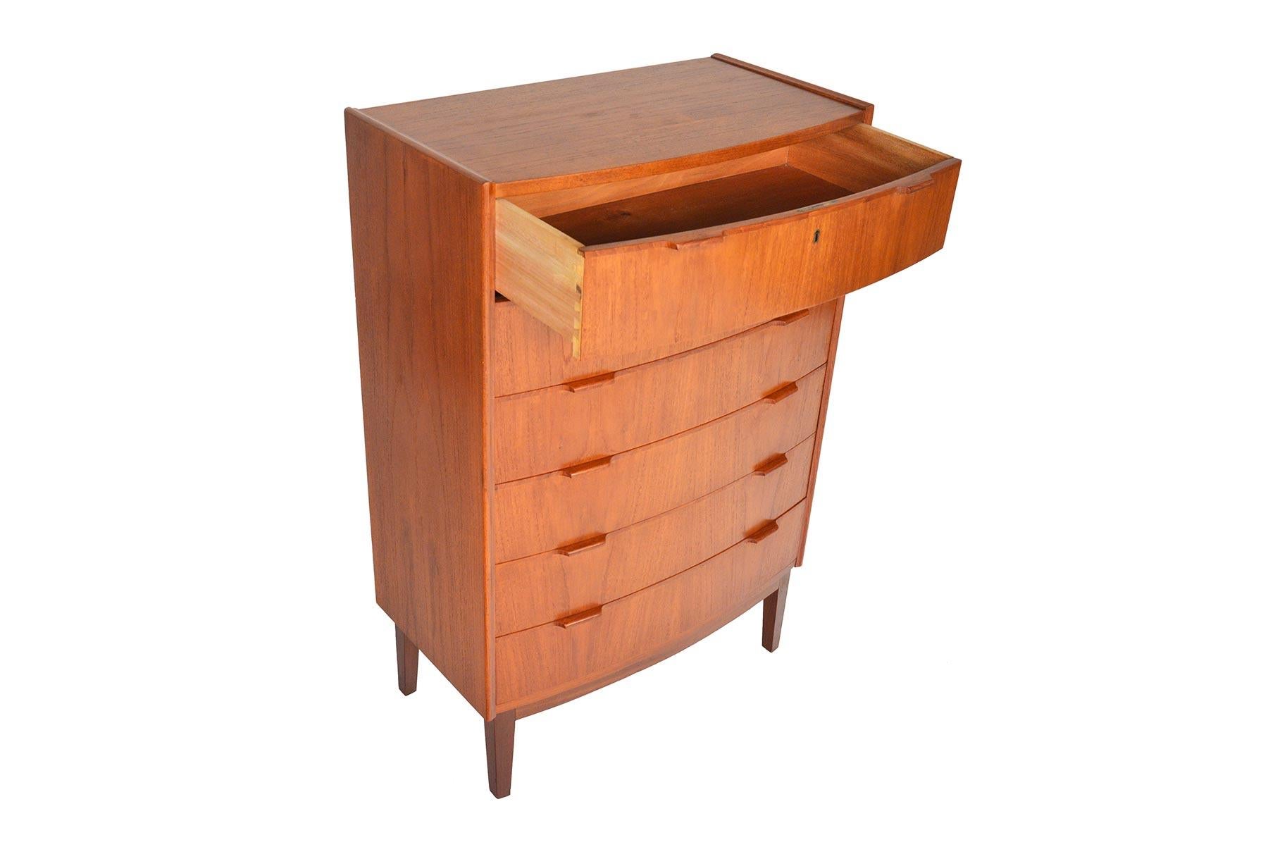 Danish Modern Bow Front Teak Highboy Dresser In Good Condition In Berkeley, CA