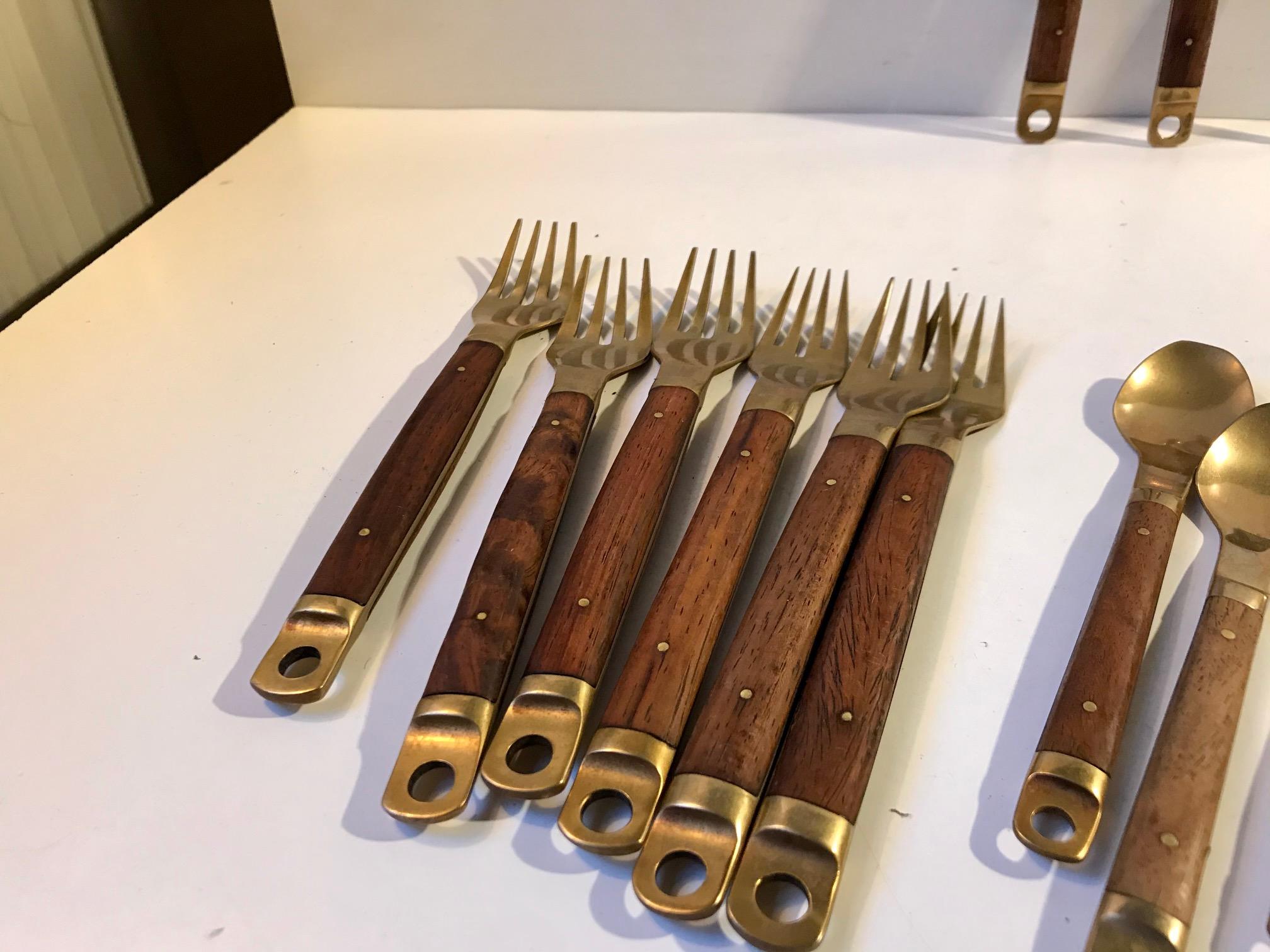 Danish Modern Brass and Teak Cutlery Set from Carl Cohr, 1960s In Good Condition For Sale In Esbjerg, DK