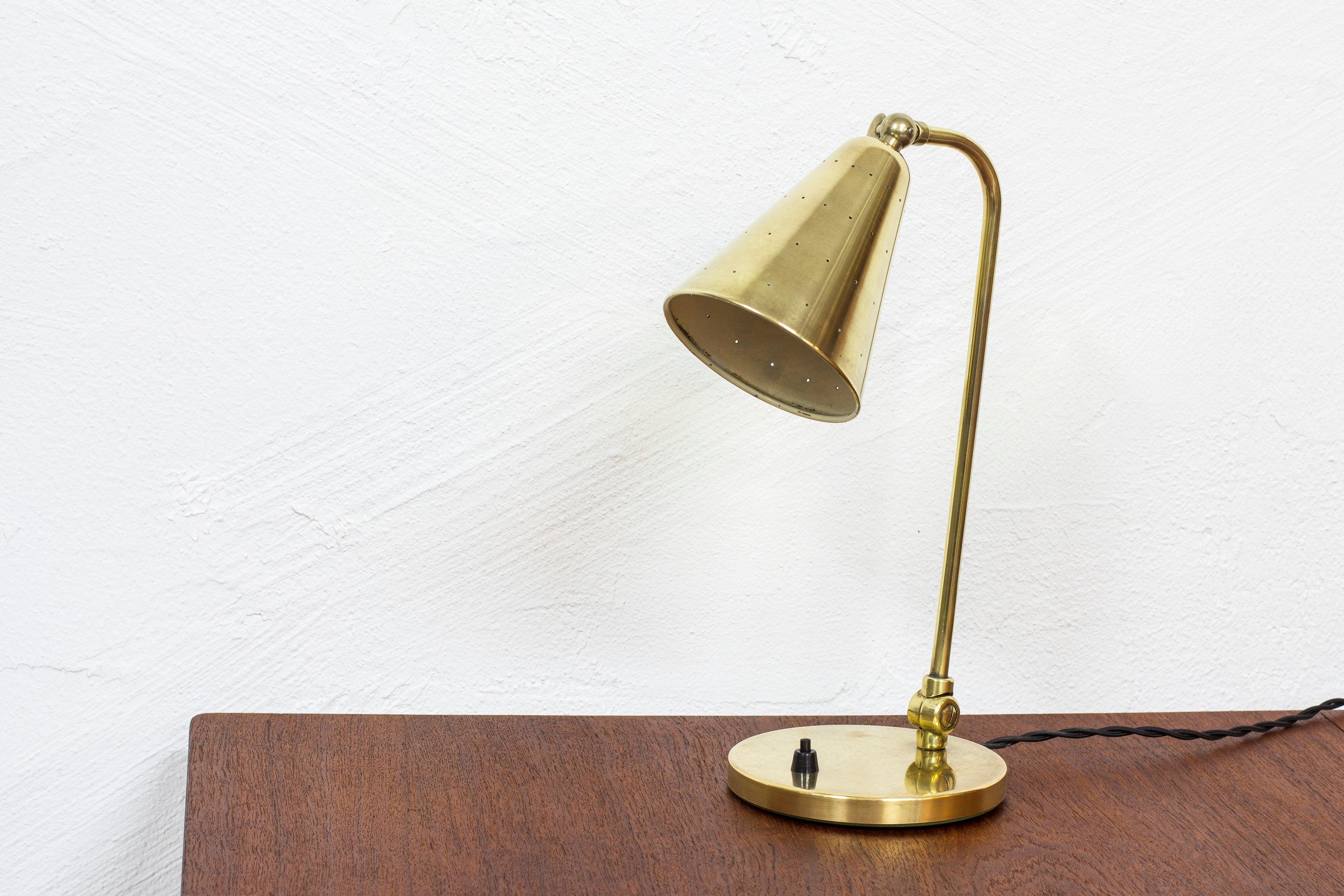 Danish modern brass Table Lamp by Svend Aage Holm Sørensen, Denmark, 1950s For Sale 7