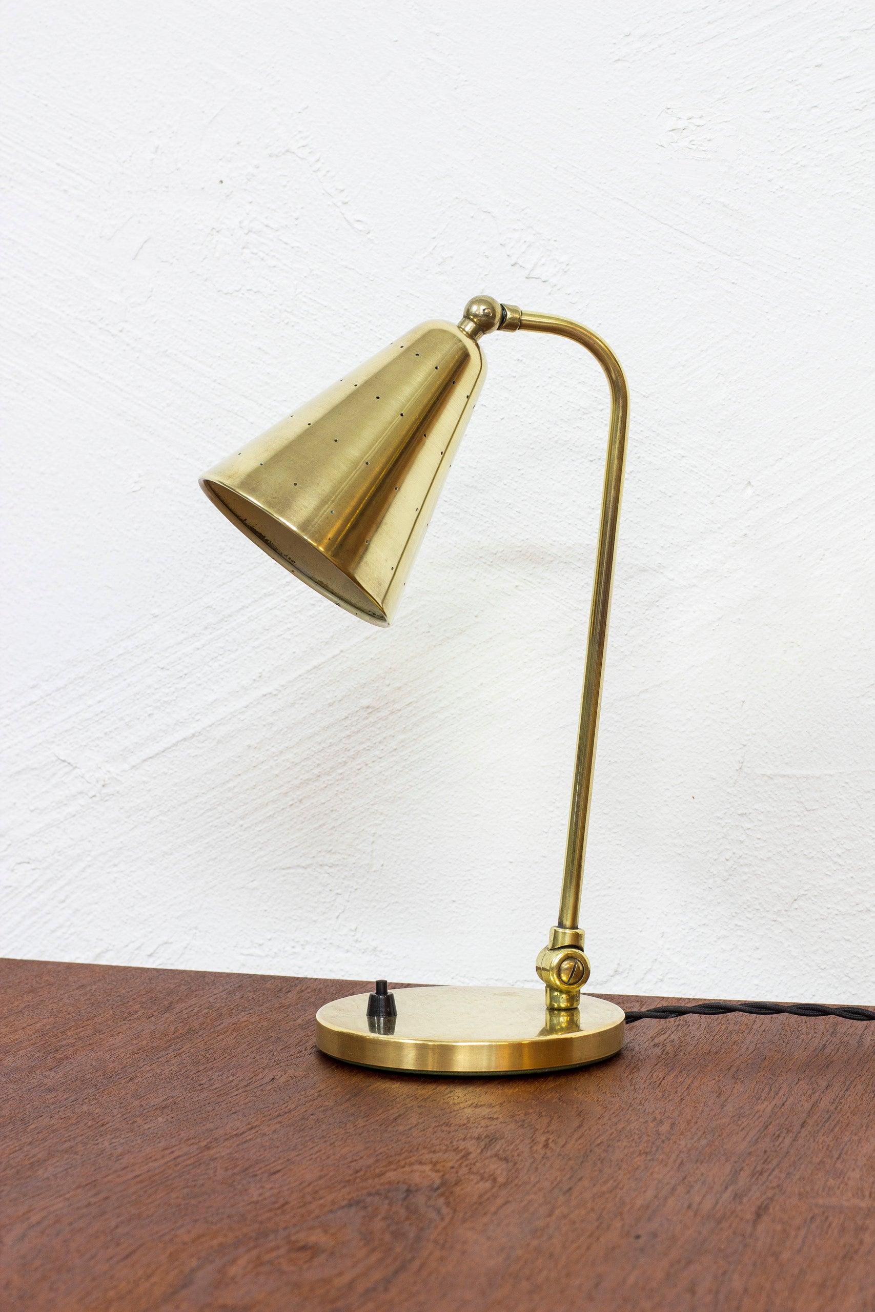 Mid-20th Century Danish modern brass Table Lamp by Svend Aage Holm Sørensen, Denmark, 1950s For Sale