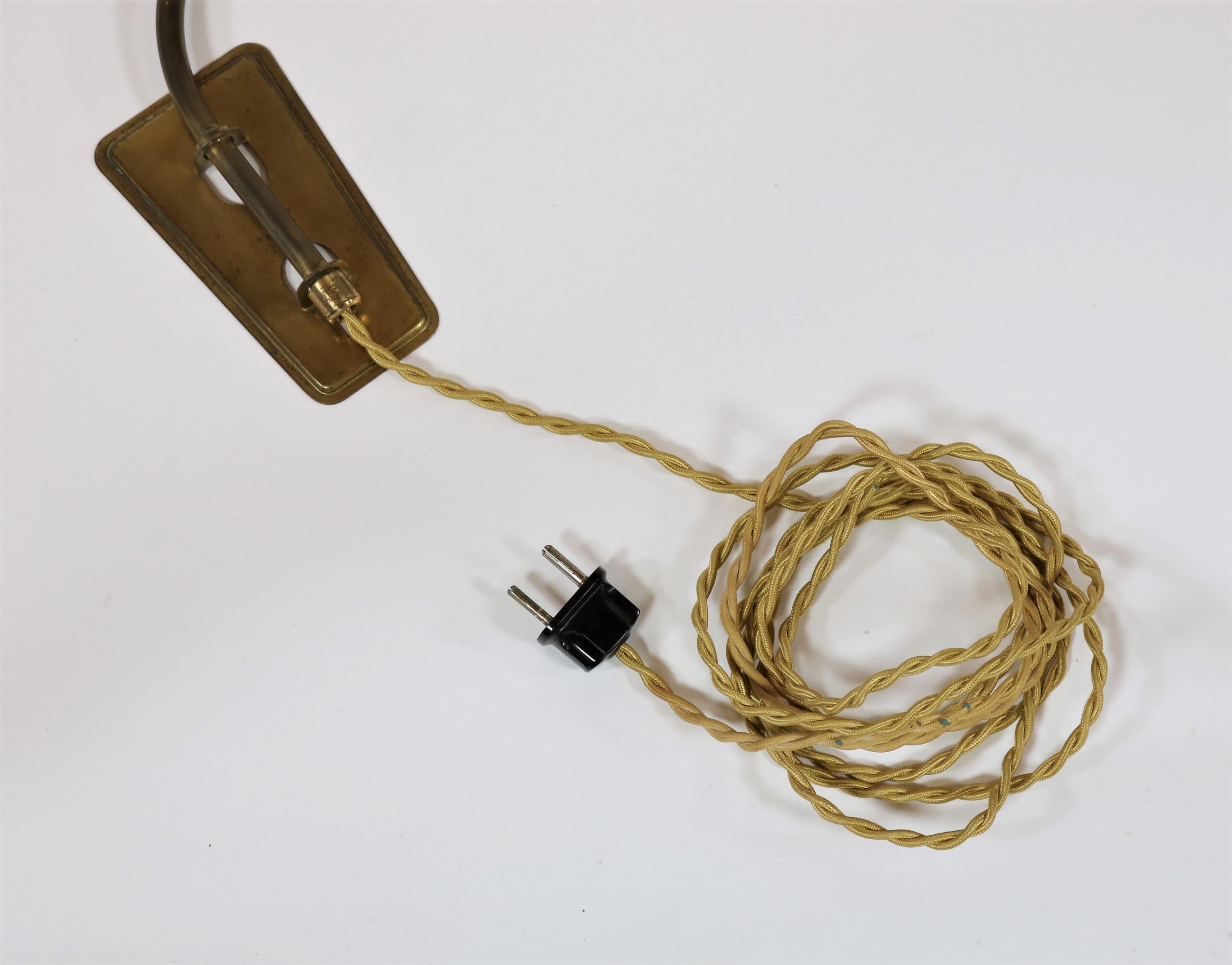 Danish Modern Brass Wall Lamp Made at Fog & Mørup Copenhagen, 1950s 7