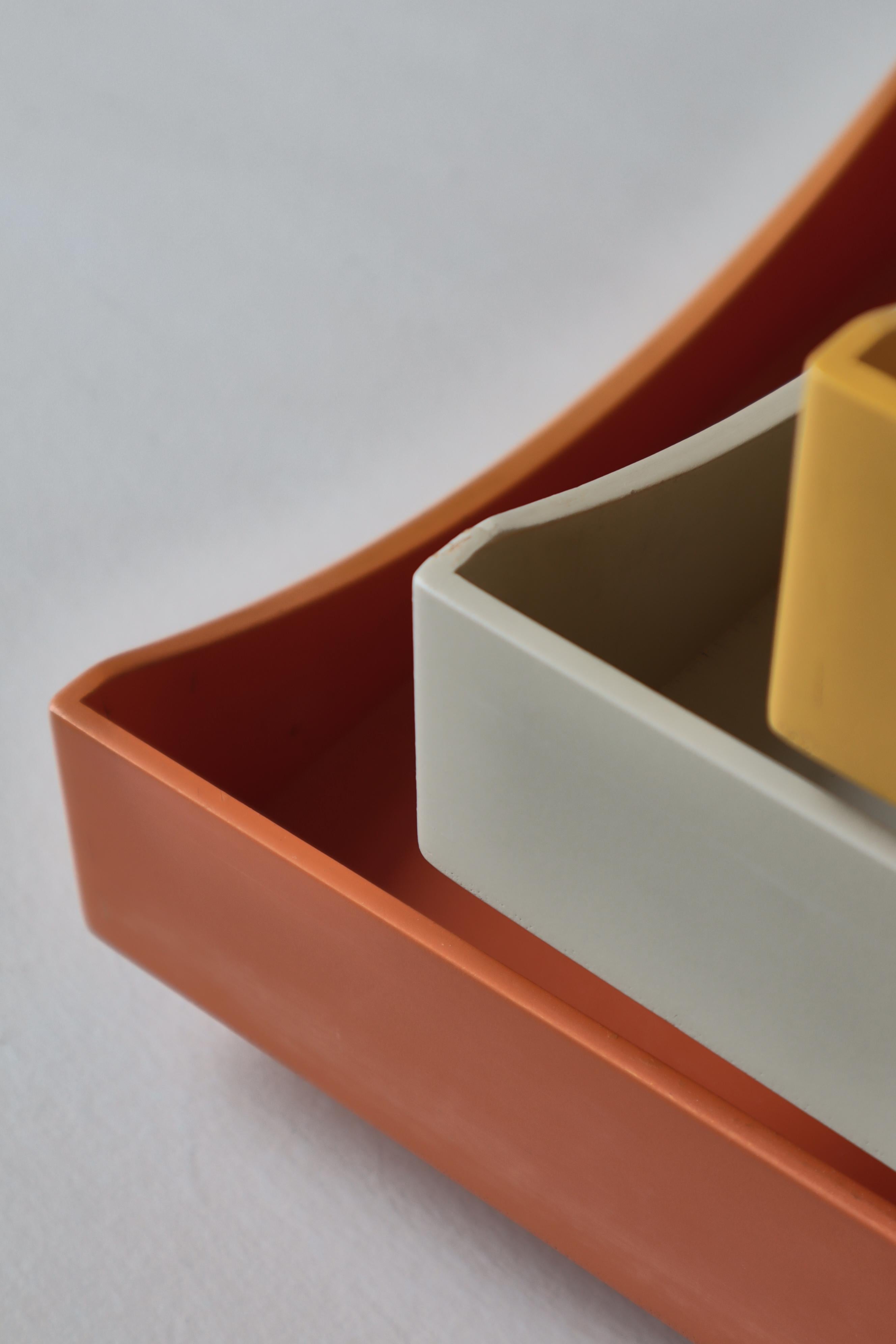 Dänisch  Moderner Børge Mogensen Schreibtisch Organizer Eiche und lackierte Einlegeböden 1960er Jahre (Eichenholz) im Angebot