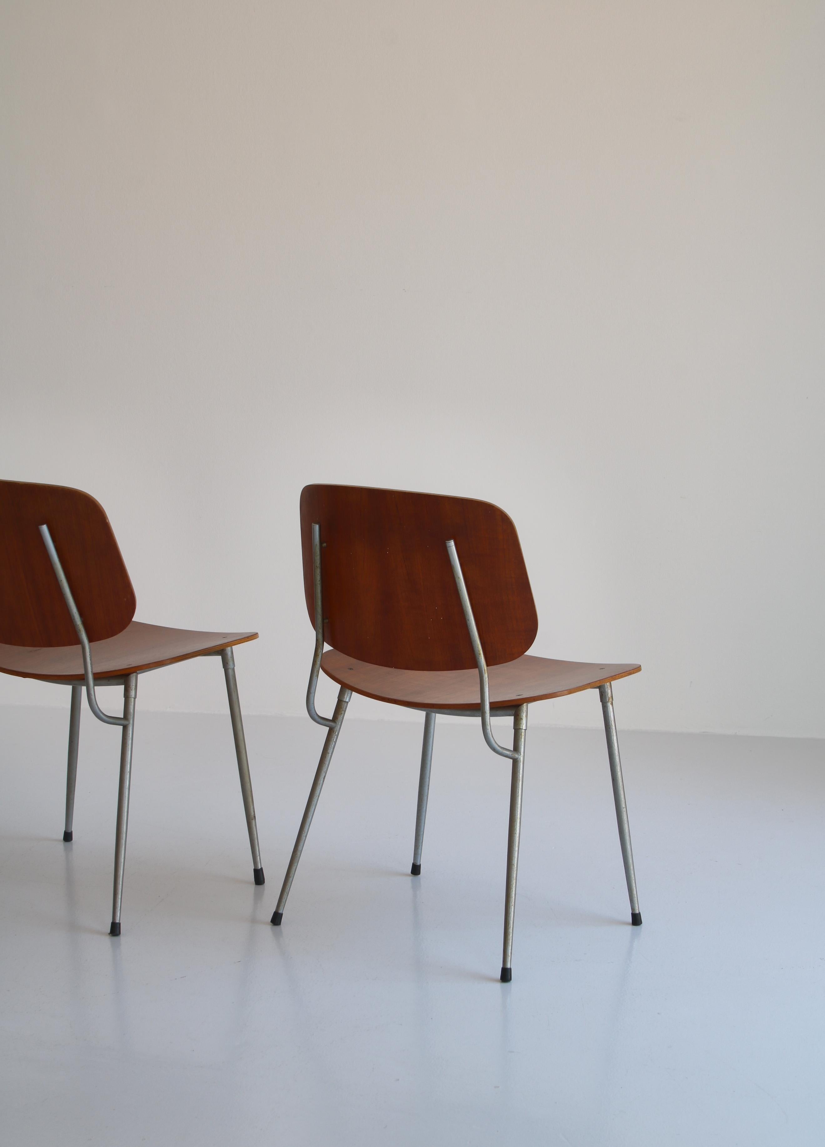 Danish Modern Børge Mogensen Dining Chairs in Steel and Plywood, 1953 6