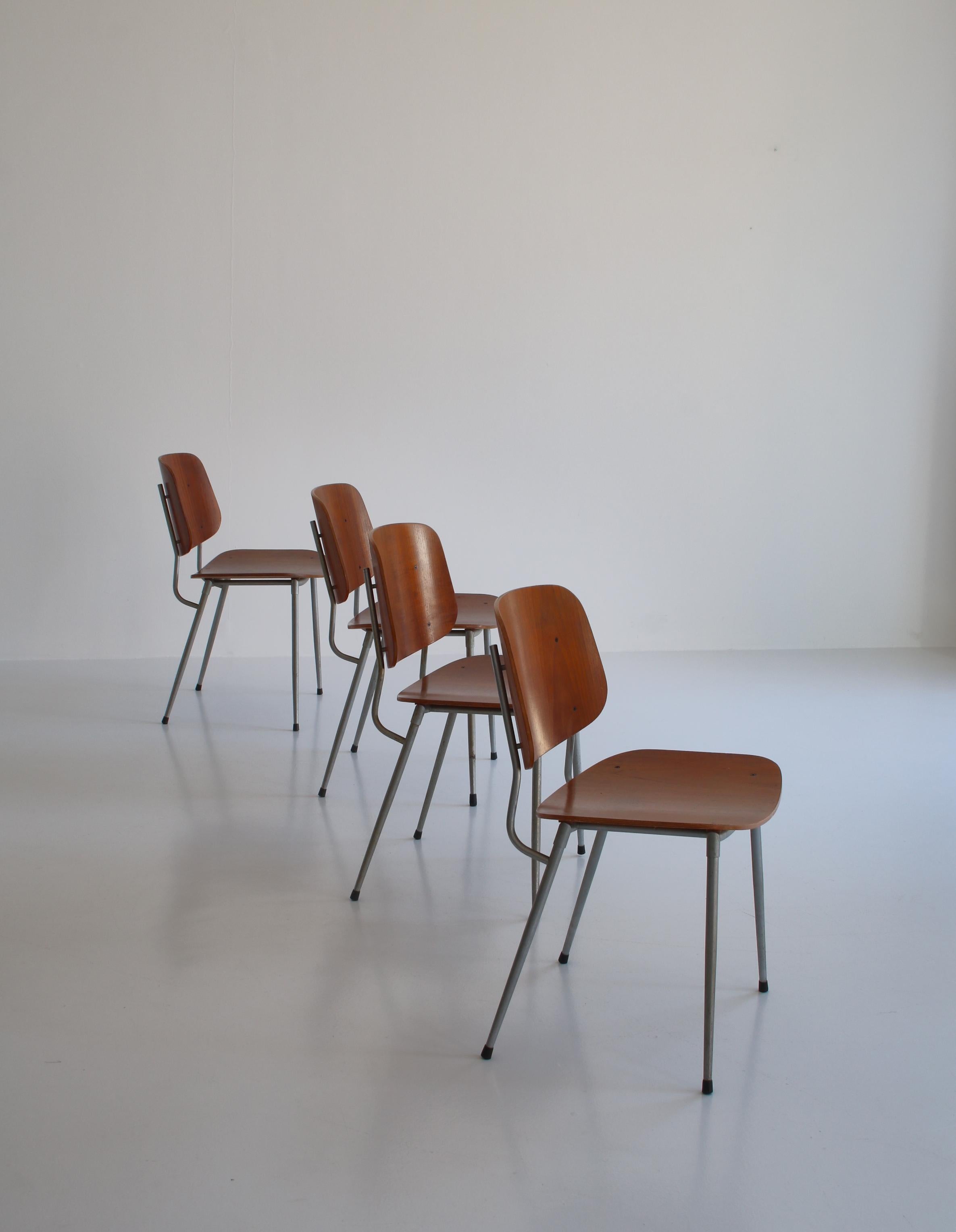 Danish Modern Børge Mogensen Dining Chairs in Steel and Plywood, 1953 1