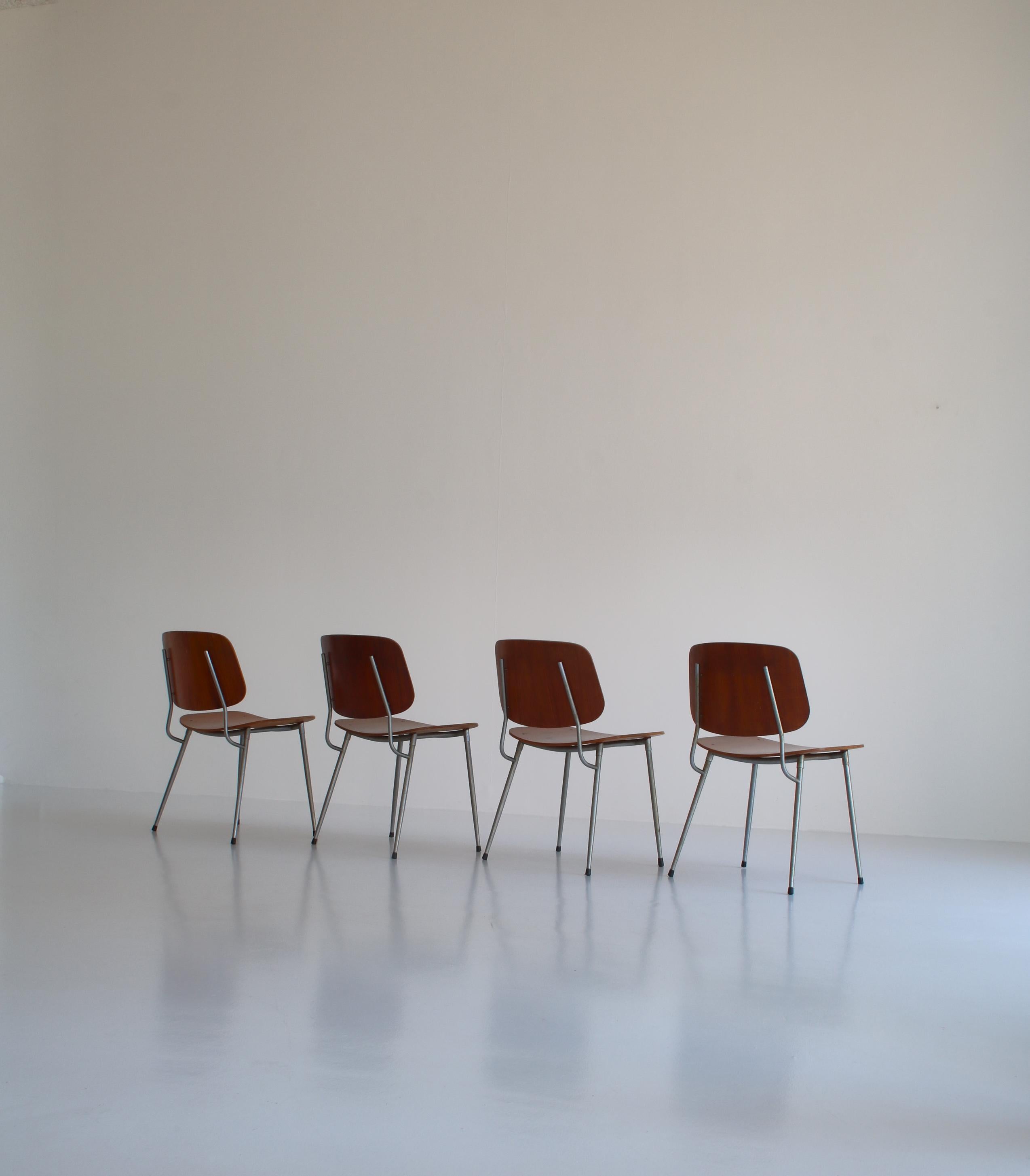 Danish Modern Børge Mogensen Dining Chairs in Steel and Plywood, 1953 2