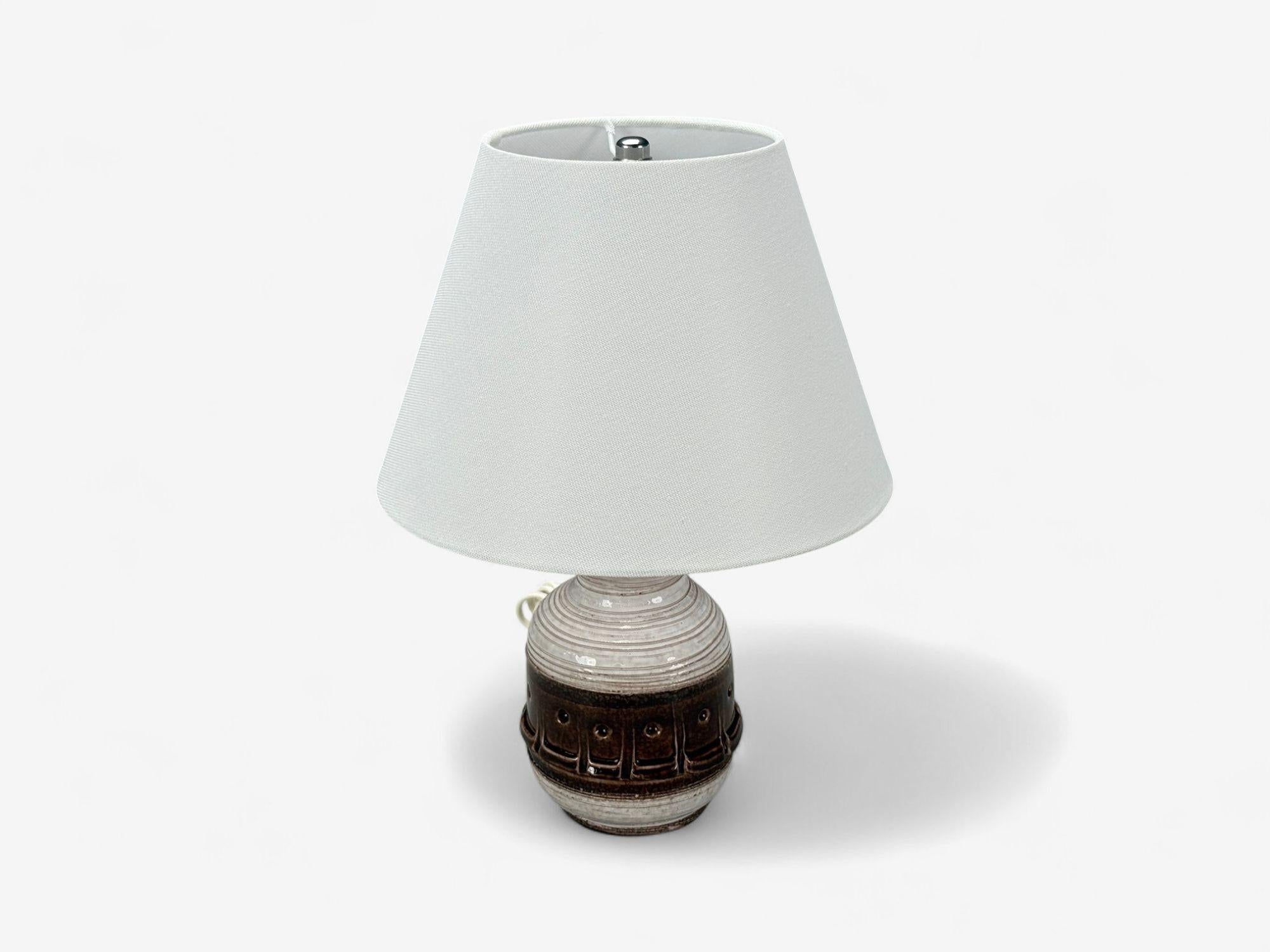 Mid-Century Modern Danish Modern, Brown Stoneware, Table Lamp, Denmark, 1960s For Sale