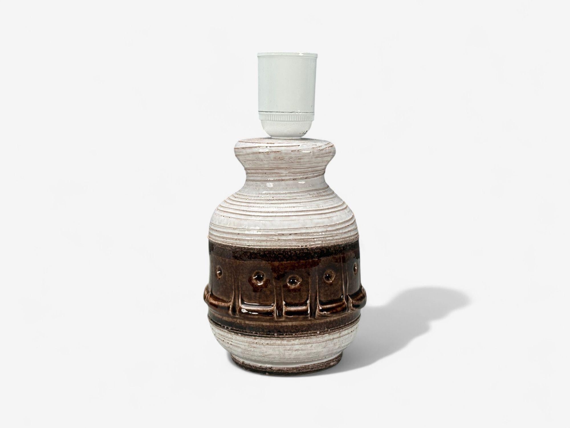 Mid-20th Century Danish Modern, Brown Stoneware, Table Lamp, Denmark, 1960s For Sale