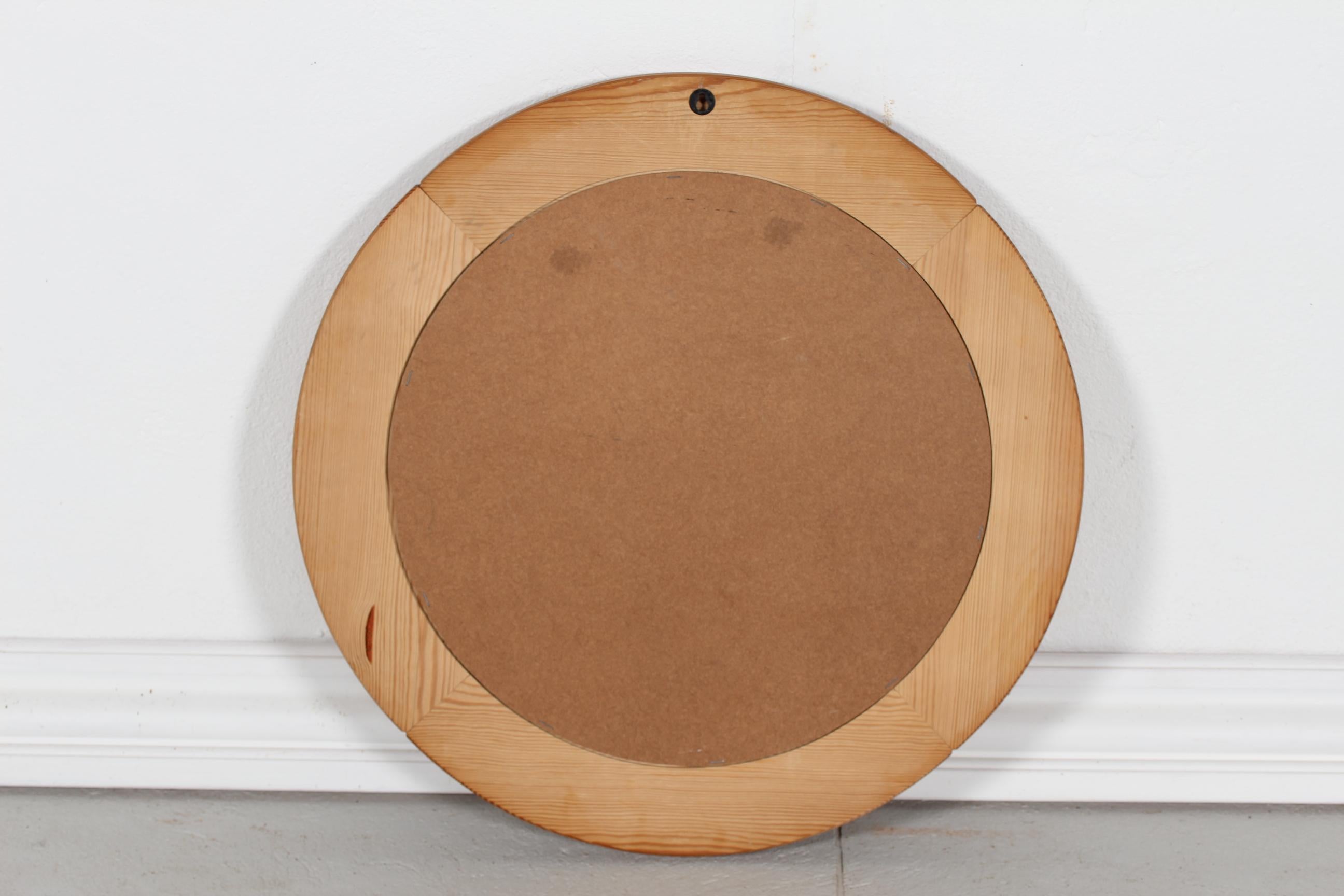 Late 20th Century Danish Modern Brutalist style Round Wall Mirror Made of Pine in Denmark 1980's For Sale