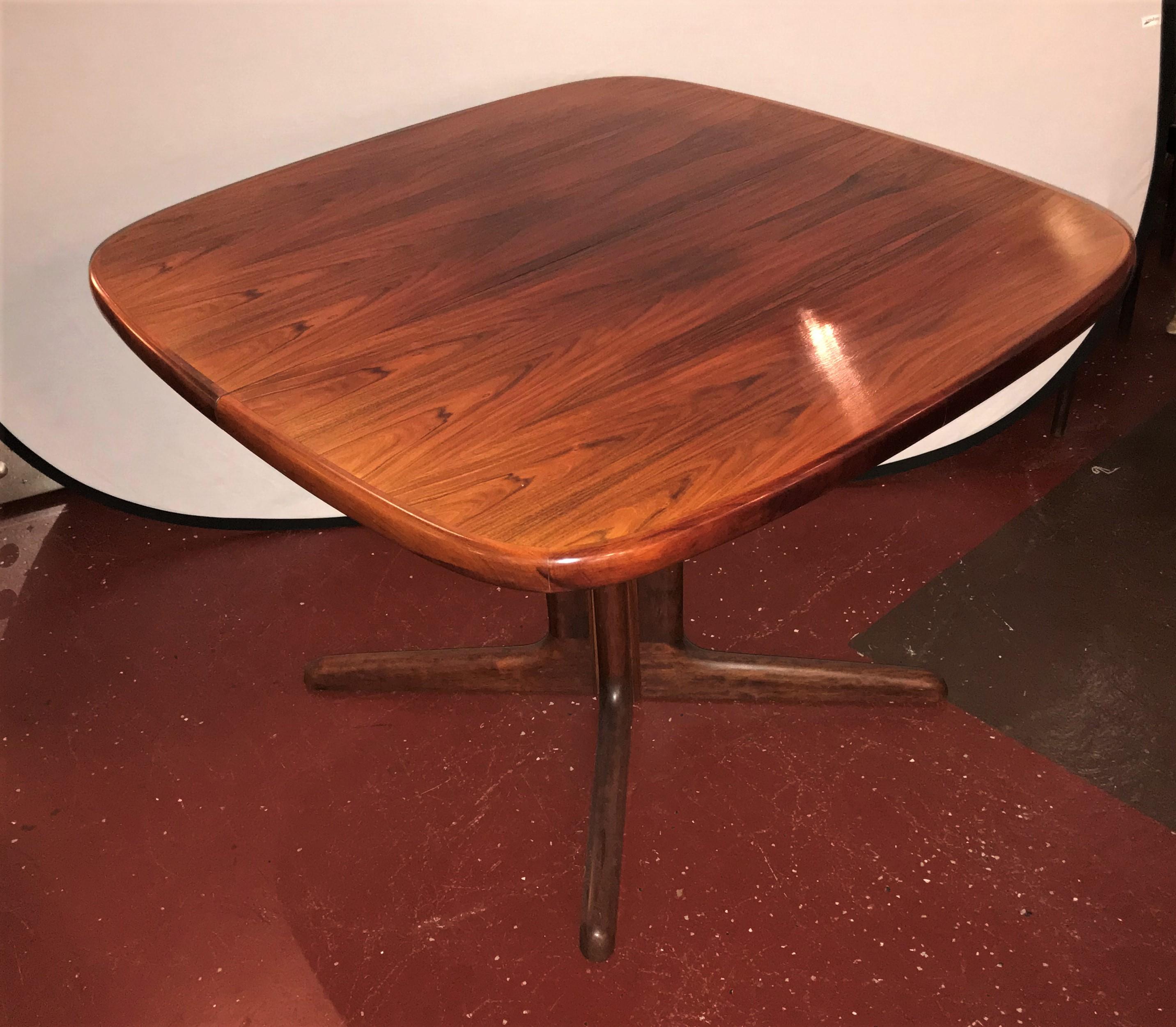 Danish Modern Centre Breakfast Dining Table Signed by Denmark No Leaves In Good Condition In Stamford, CT