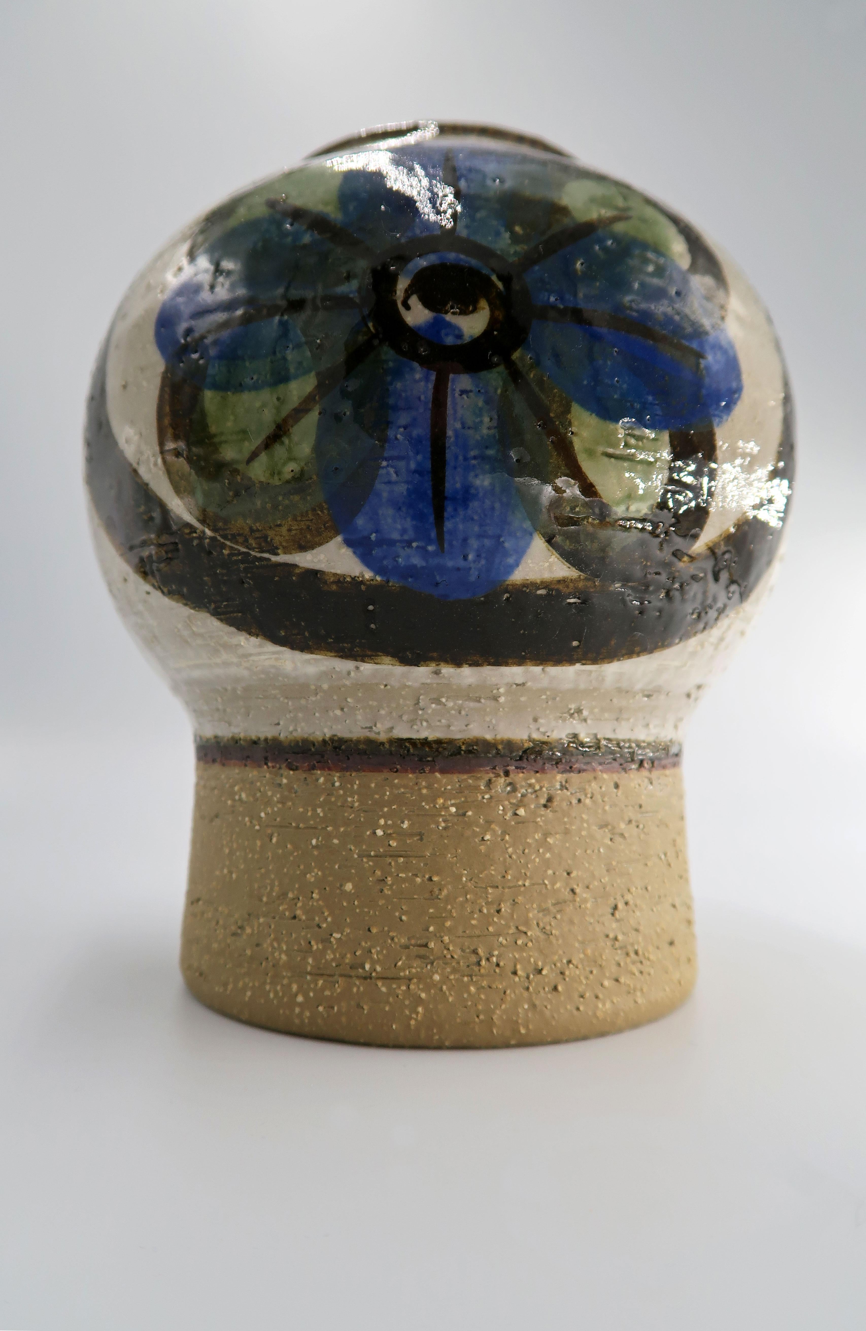 Noomi Backhausen pour Søholm Vase en céramique de forme douce et moderne, 1969 Bon état - En vente à Copenhagen, DK