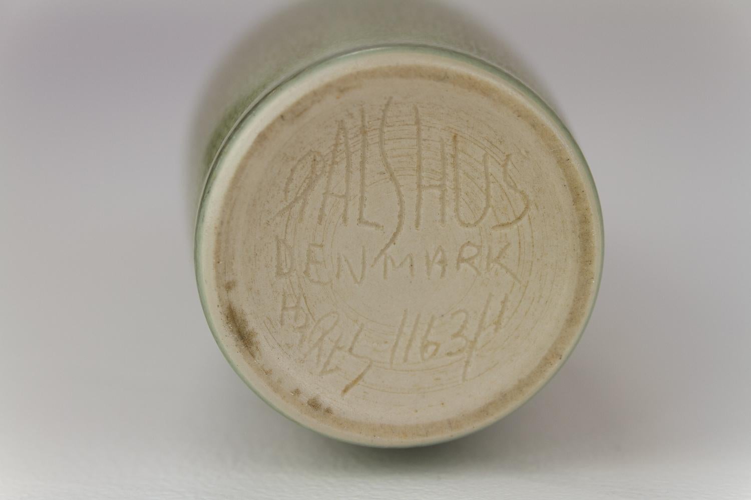 Dänische moderne dänische Keramikvase von Per Linnemann-Schmidt für Palshus, 1960er Jahre. im Angebot 5