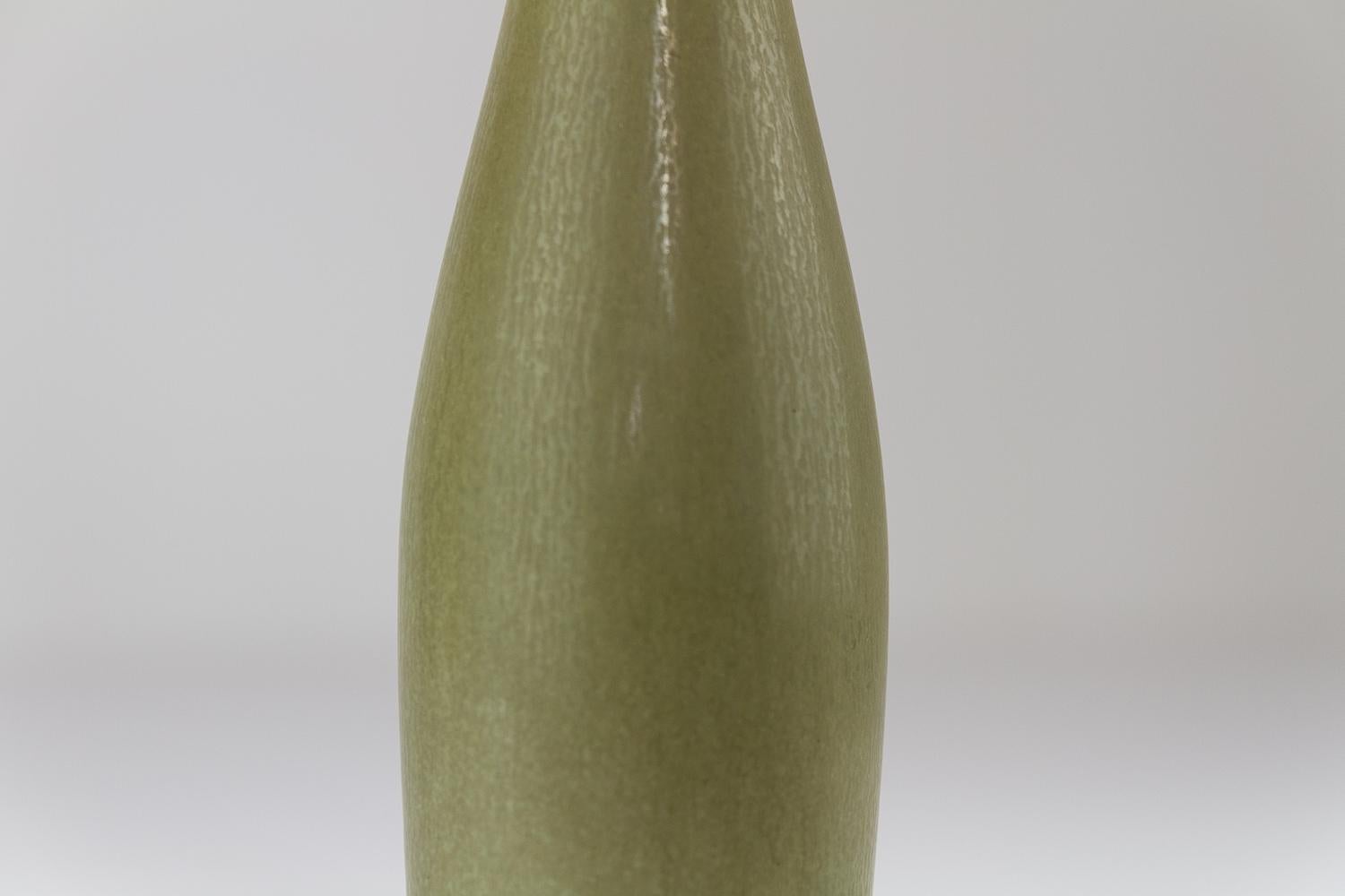 Danish Modern Ceramic Vase by Per Linnemann-Schmidt for Palshus, 1960s. For Sale 9