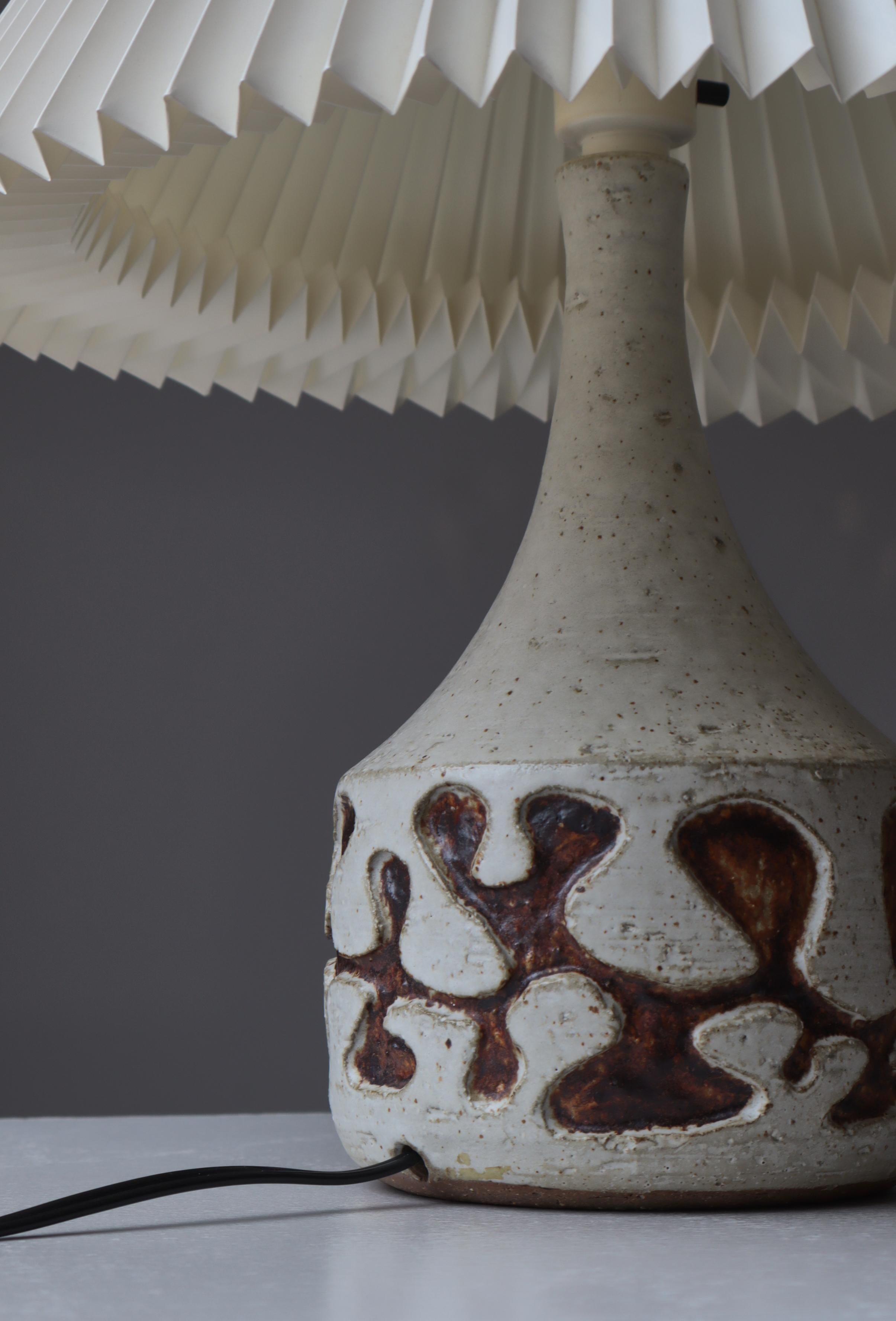 Danish Modern Ceramics Table Lamp by Axella Studio with Le Klint Shade, 1970s For Sale 3